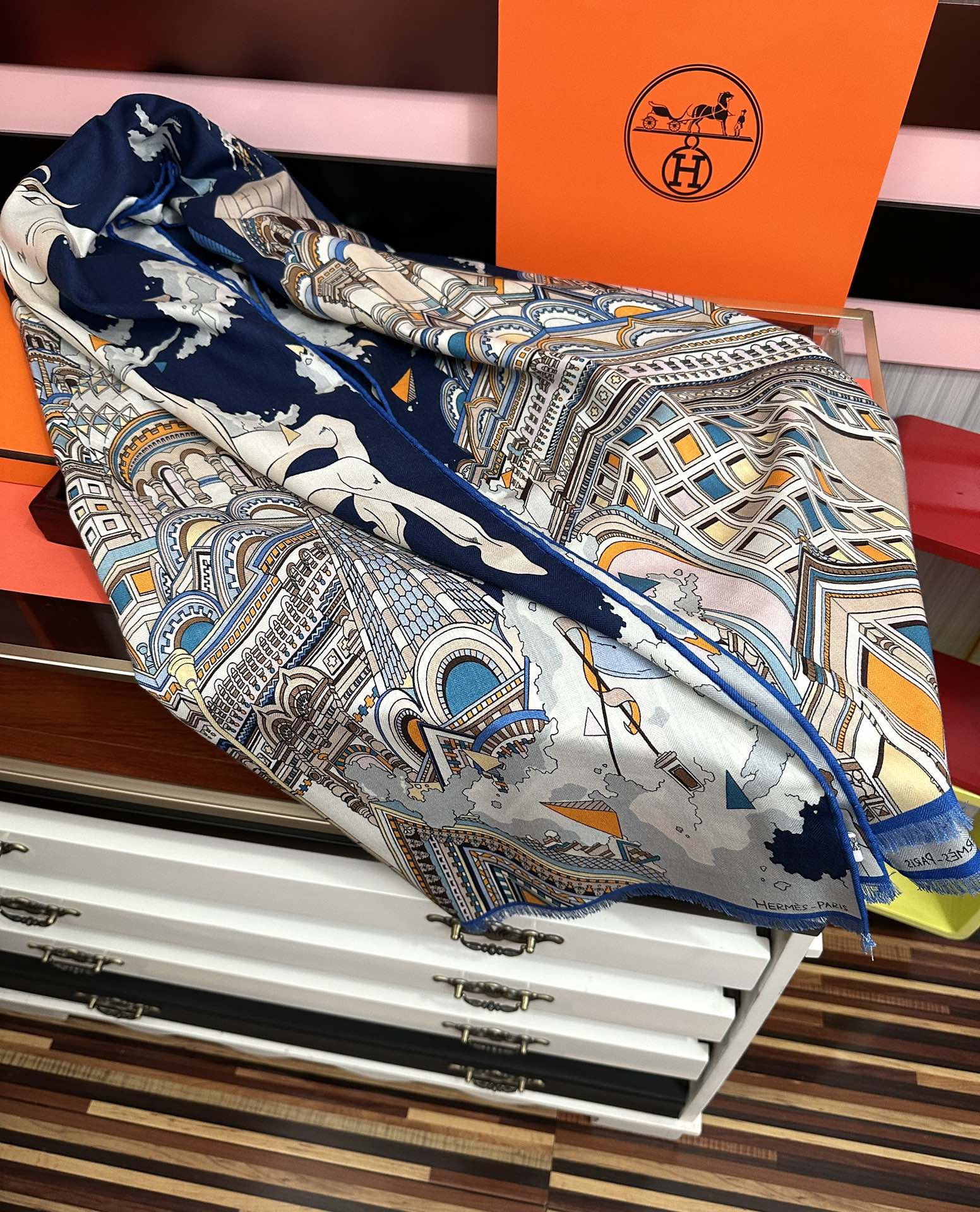 。 新款 爱马仕。2010【双面同色】ZG同步 太美了[吃瓜]下手一定要快[嘴唇]四季都可以用[勾引]真