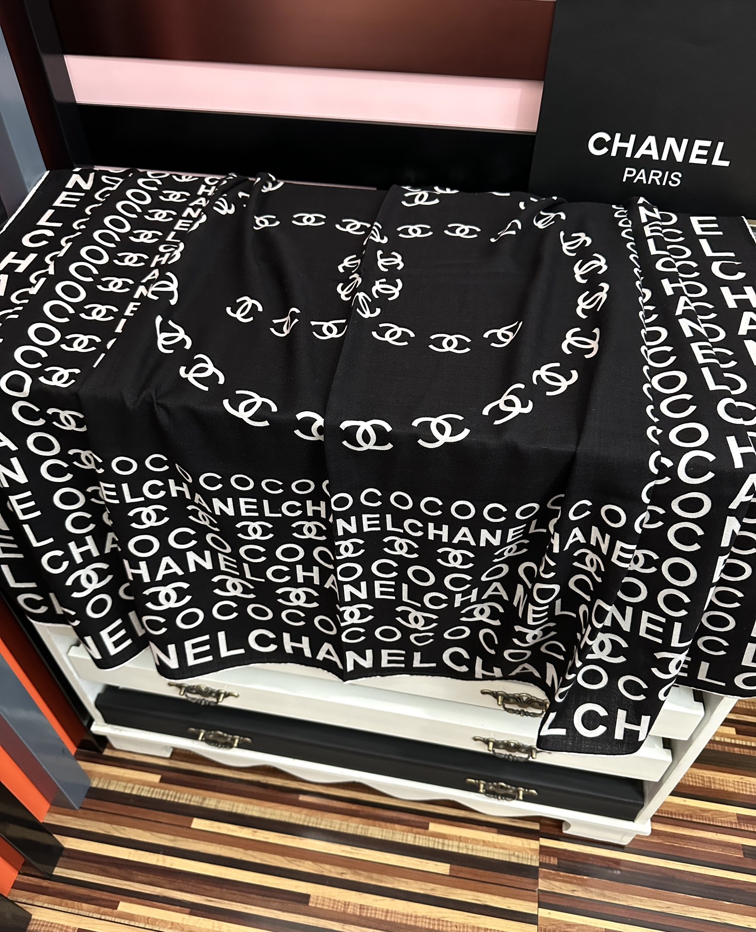 上新❤️2025 香奈儿 ZG同步 【coco风格字母】[發]经典设计优雅风[礼物]~气质到骨子里[色]