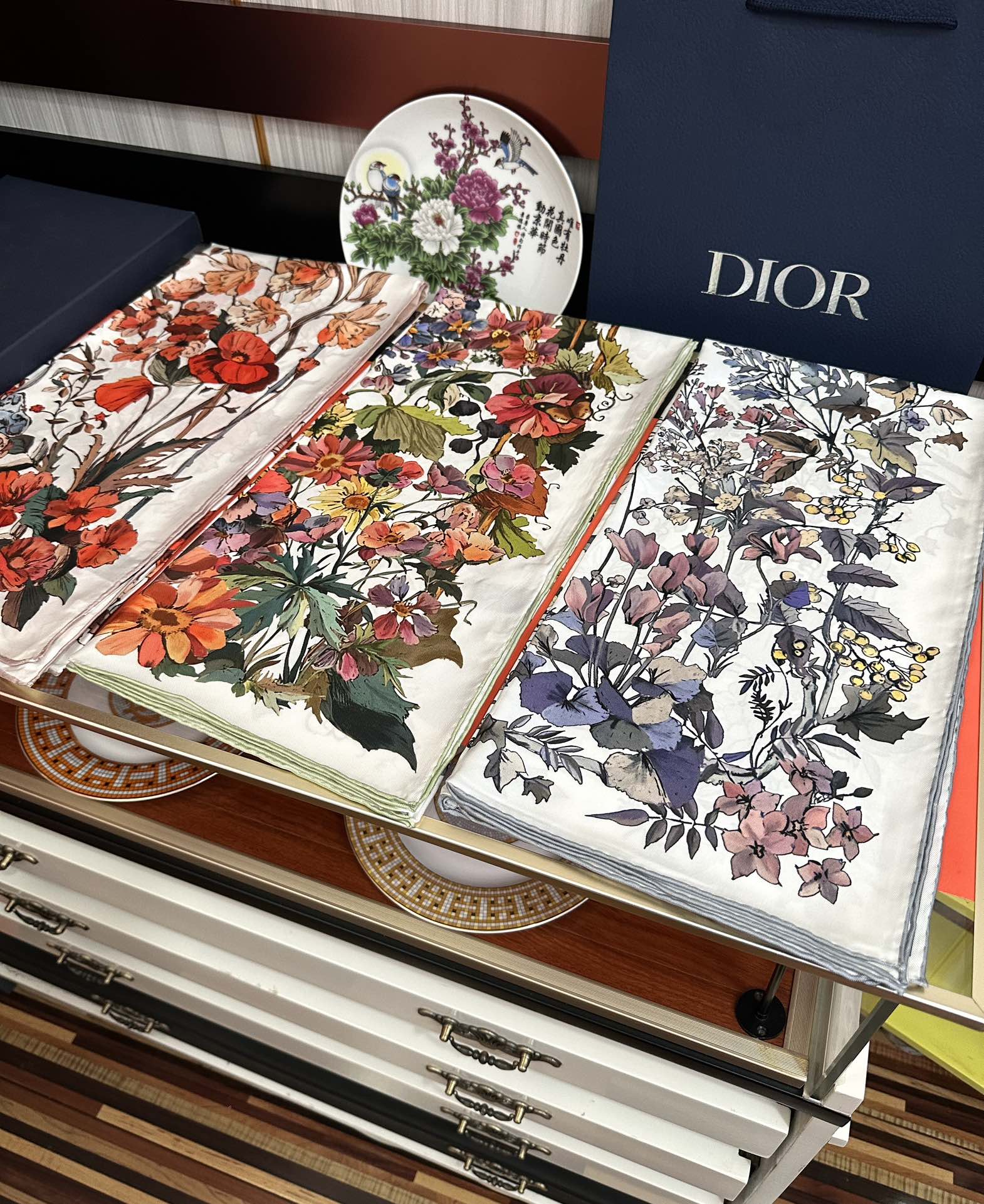 。 迪奥2025春夏季新款，【太阳花神系列】太美了[玫瑰]买到都说好👍下手一定要快高端 大爱❤️女人尤物