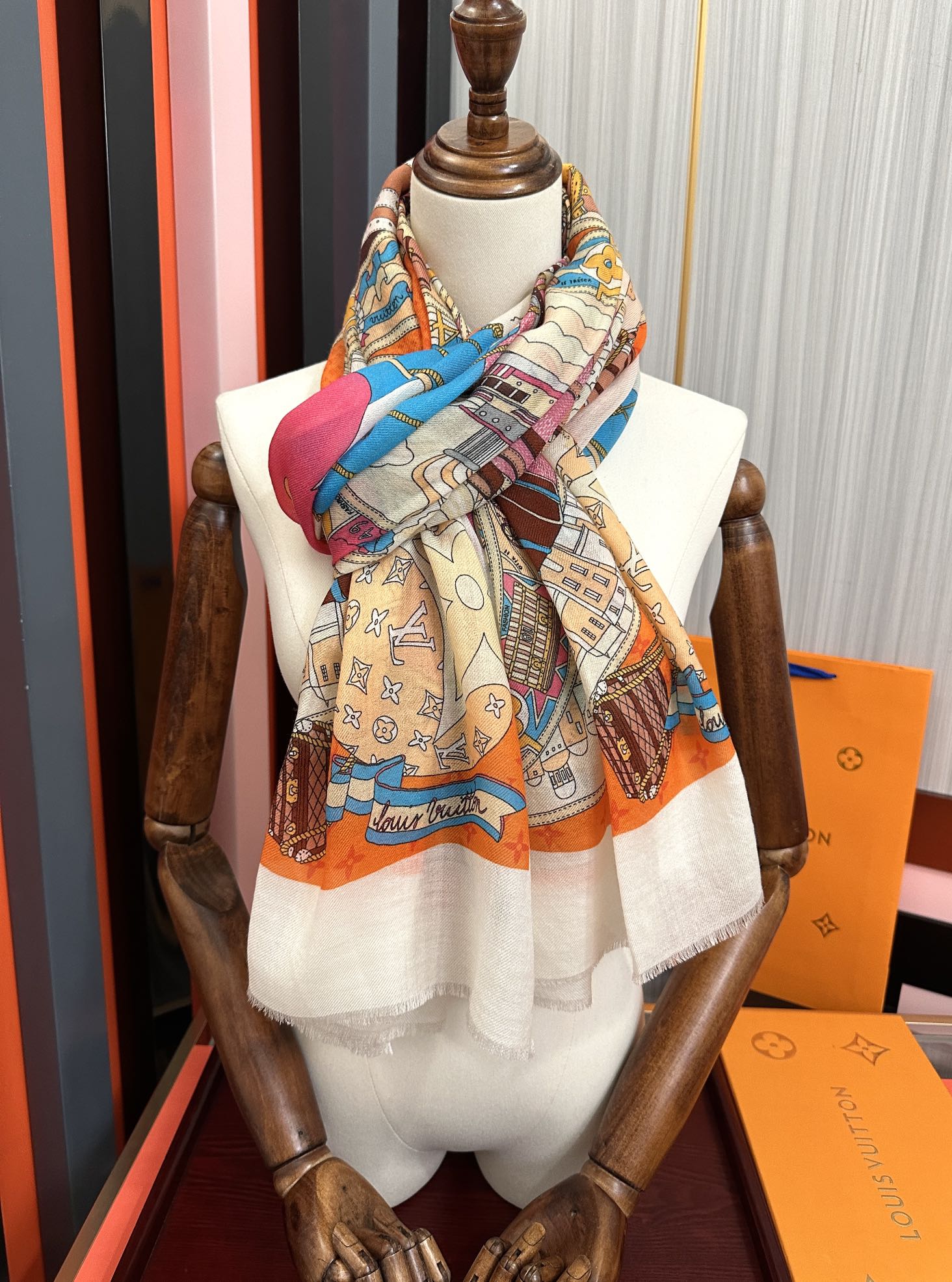 。LvZG最新款2025 重磅推荐[爱心]顶级高端设计太美了[啤酒]真心赞👍【戒指绒长巾】😘💍实物真心美