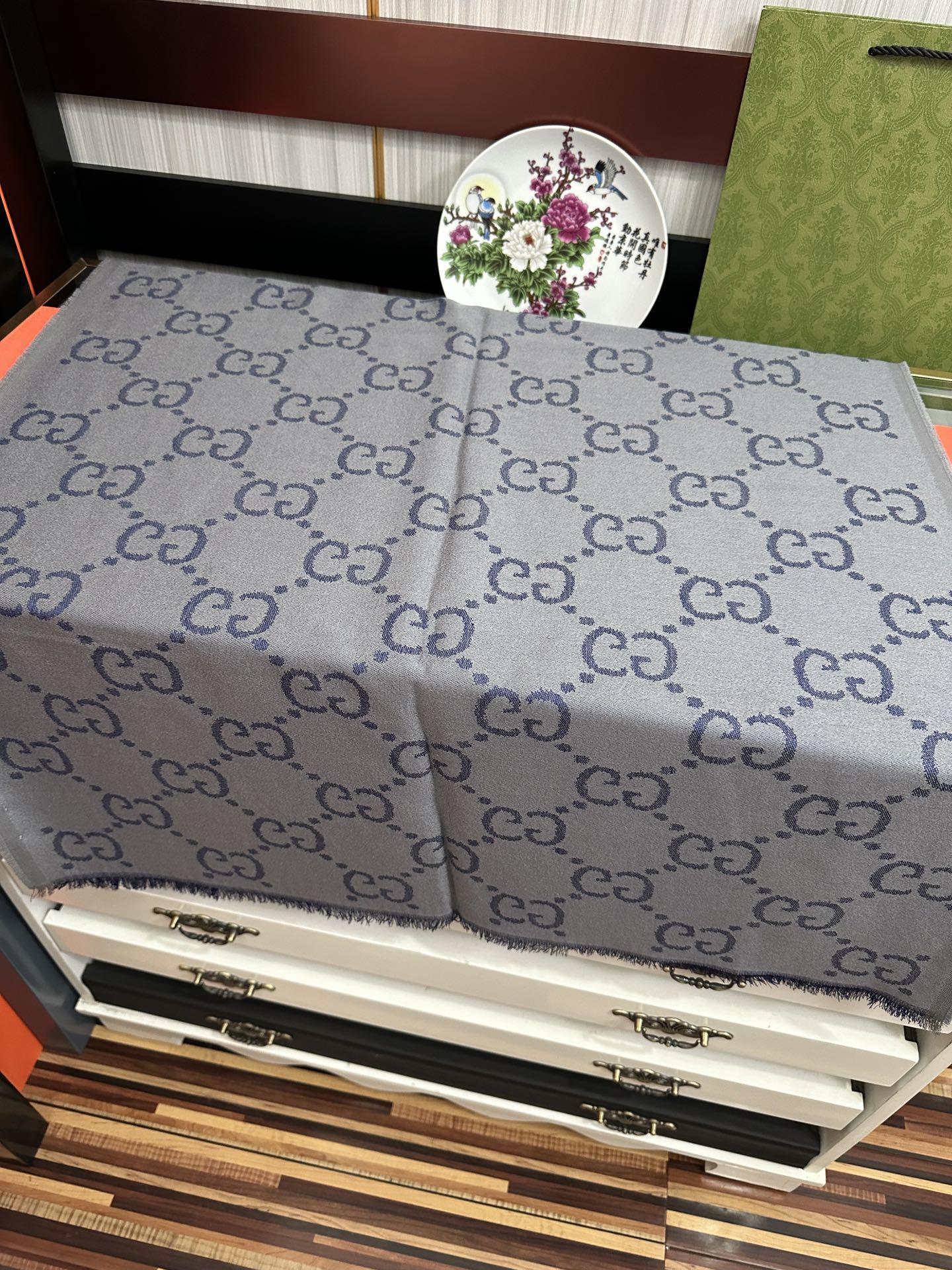 💖高品质 古奇【GG格子双面长巾】[爱心]中性款男女都可以用，😄经典GG图案是在30年代开始使用的标志性