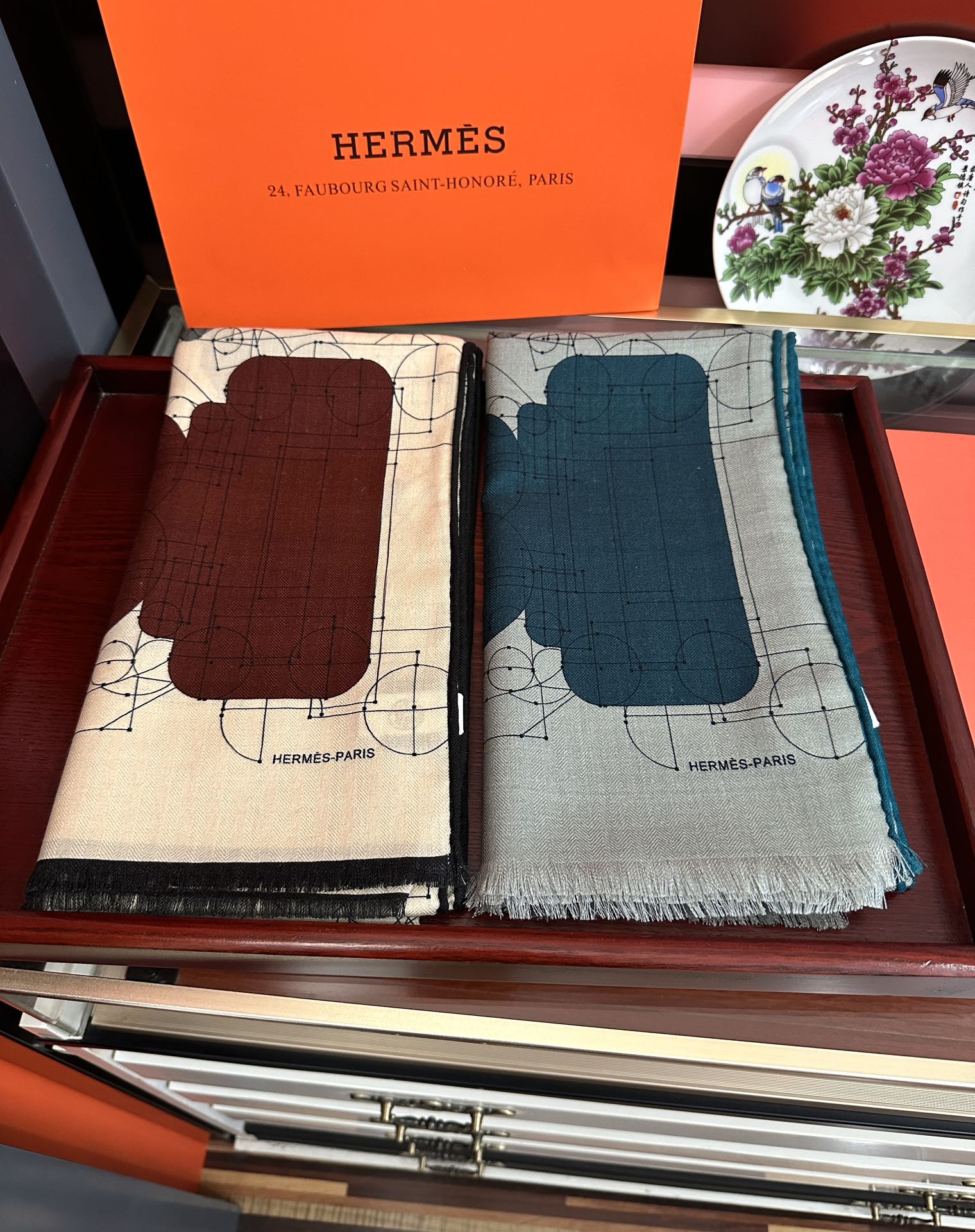 上新❤️爱马士2025【双面同色印花】[吃瓜]下手一定要快[嘴唇]四季都可以用[勾引]真心美的让人非常非