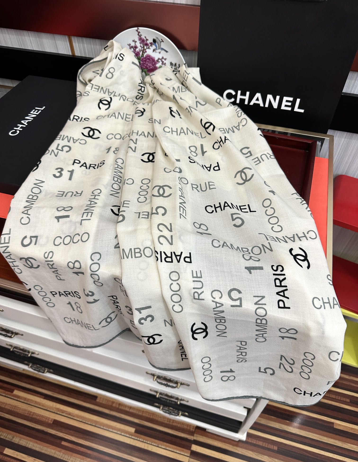 ❤️香奈儿 2025【双面同色字母印花】太美了[發]经典茶花帽子🎩设计优雅风[礼物]~气质到骨子里[色]