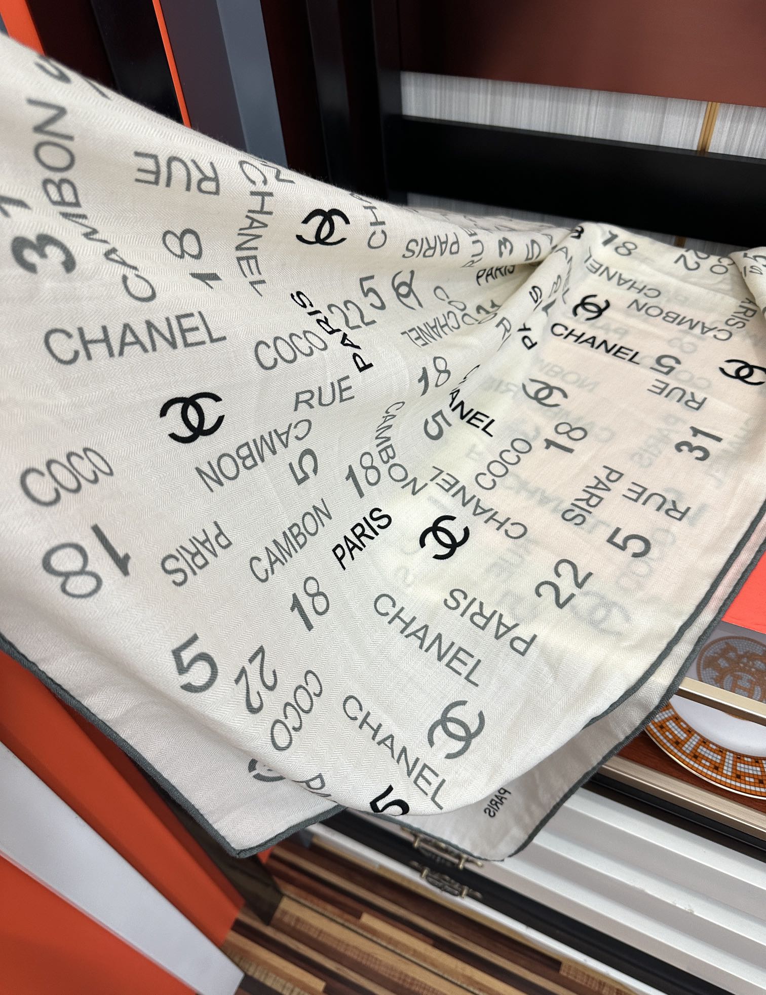 ❤️香奈儿 2025【双面同色字母印花】太美了[發]经典茶花帽子🎩设计优雅风[礼物]~气质到骨子里[色]