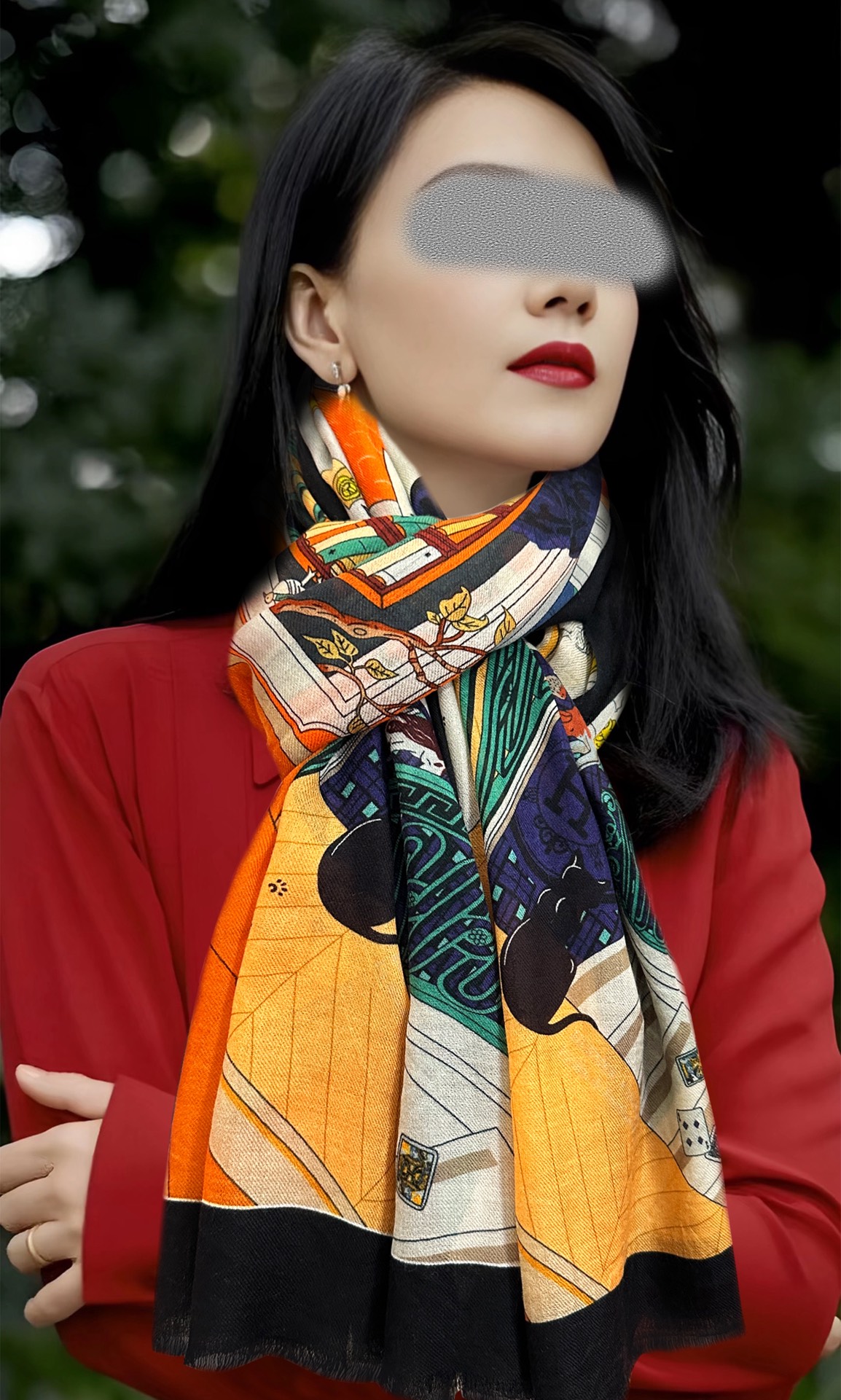 。 爱马士2025 最新款【24号之谜】顶级设计太美了，真心赞👍😘💍实物真心美 🎀披肩配以印花💓💃🏻无论