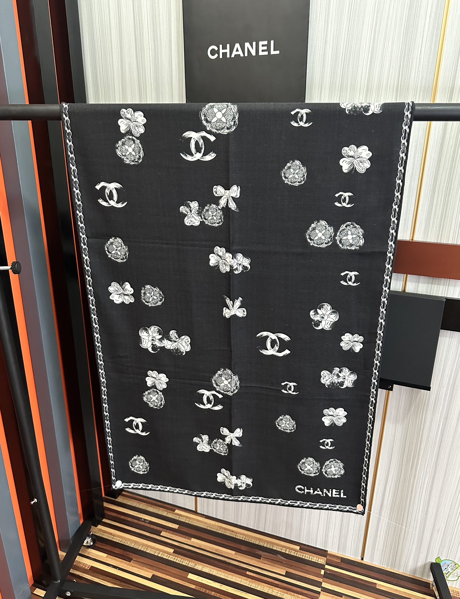 新款香奈儿。【双面同色】太美了[吃瓜]下手一定要快[嘴唇]四季都可以用[勾引]真心美的让人非常非上身效果