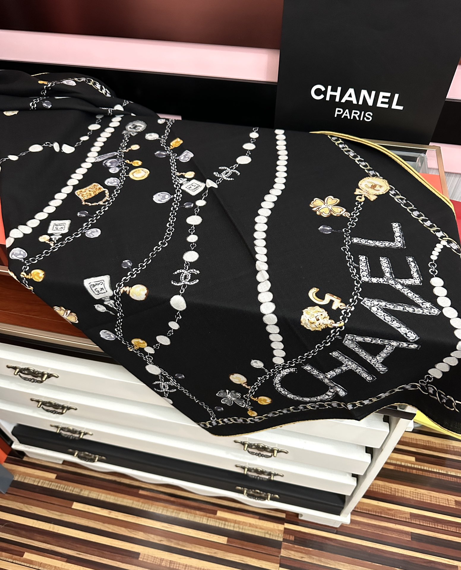 新款❤️2025 香奈儿 ZG同步 太美了 【双面同色】香奶奶永远设计优雅风格[礼物]~气质到骨子里[色