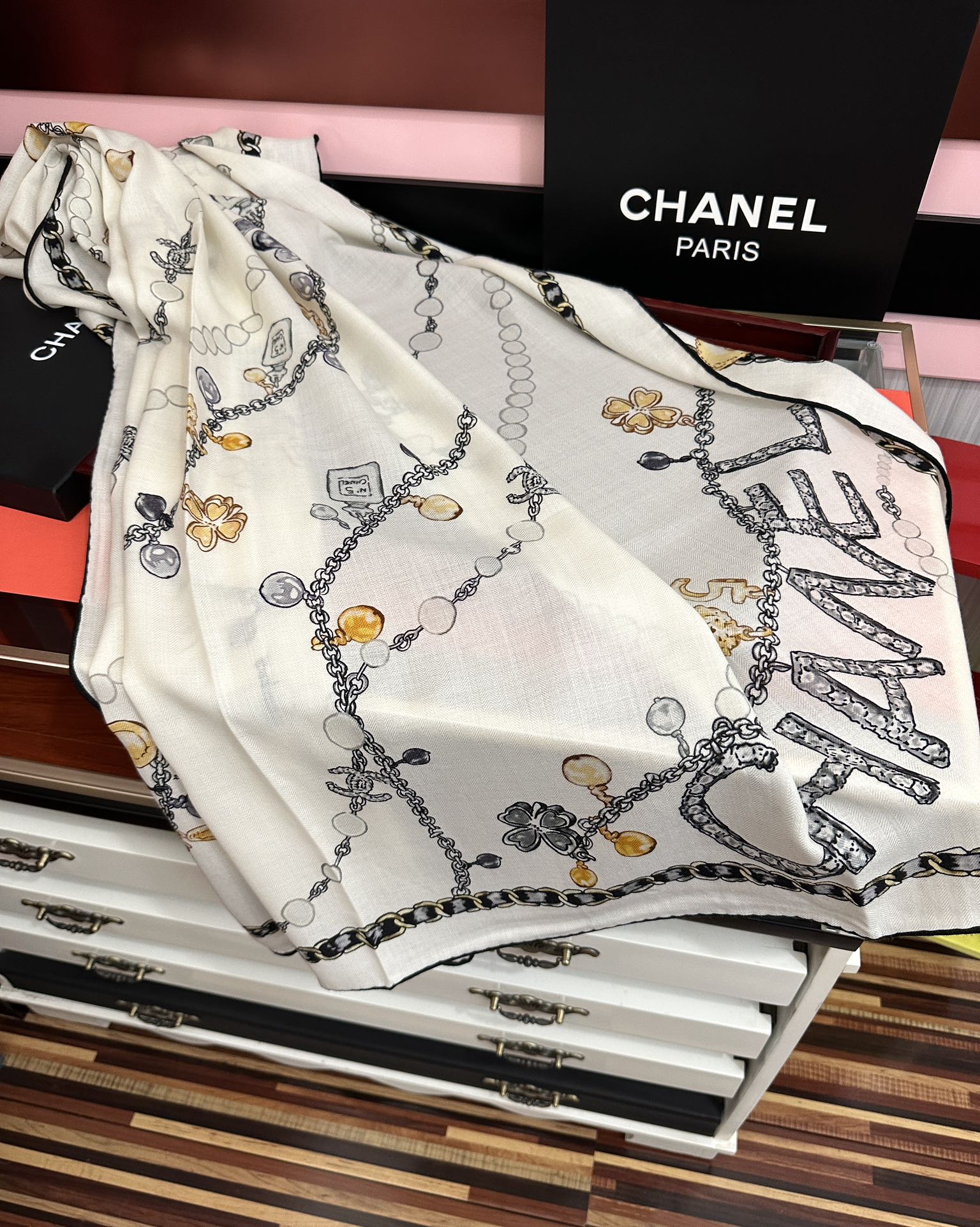 新款❤️2025 香奈儿 ZG同步 太美了 【双面同色】香奶奶永远设计优雅风格[礼物]~气质到骨子里[色