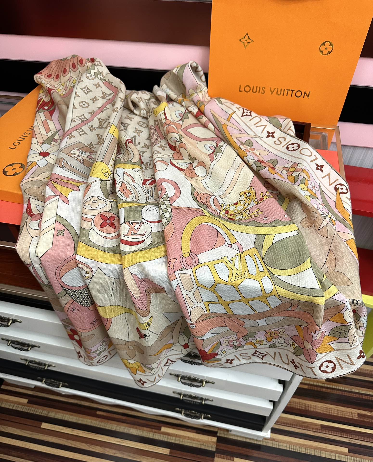 ❤️新款LV 2025高品质 ZG同步【双面同色】经典优雅[礼物]~气质到骨子里[色]新一季的面料超高级