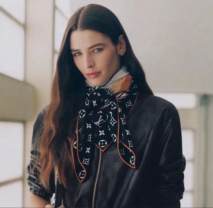 新款❤️LV 2025【双面同色】经典优雅[礼物]~气质到骨子里[色]新一季的面料超高级，真心超级柔软，