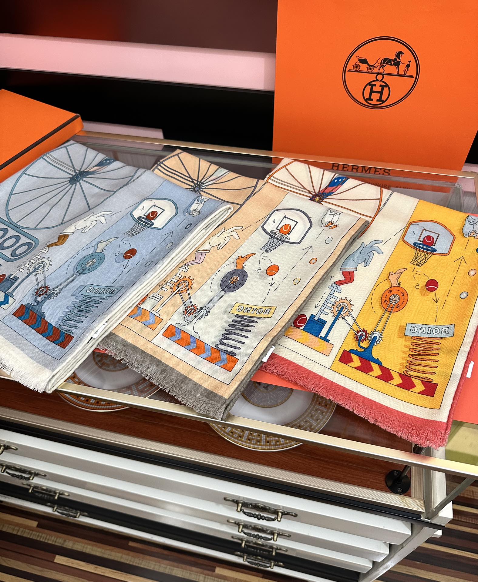 新款 爱马仕。【双面同色骏马】太美了[吃瓜][嘴唇]四季都可以用[勾引]真心美的让人非常非上身效果简直美