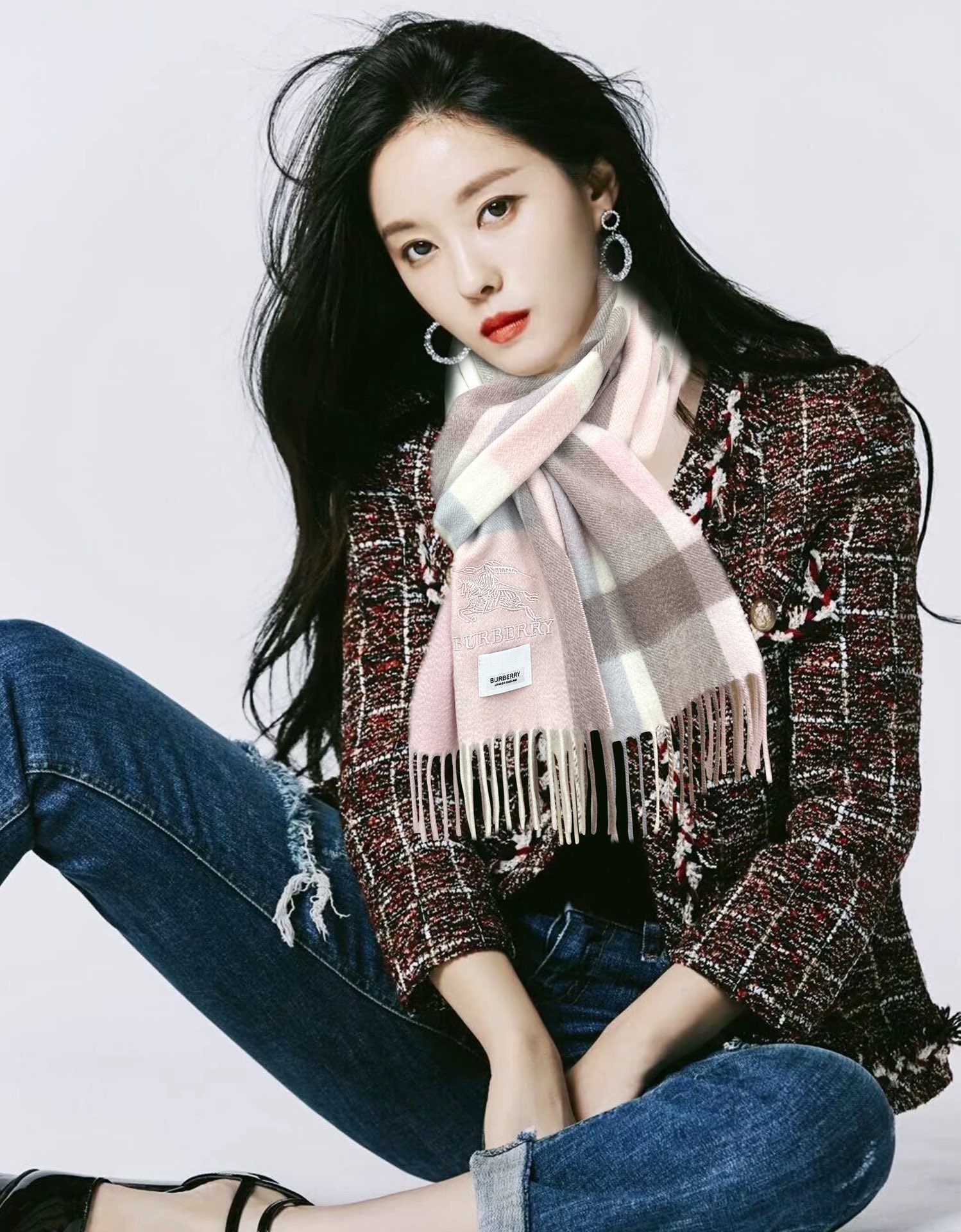 。85%山羊绒 2025巴宝莉【刺绣战马】采用内蒙古顶级山羊绒 最新款男女通用情侣款👫重磅推荐💥 经典的