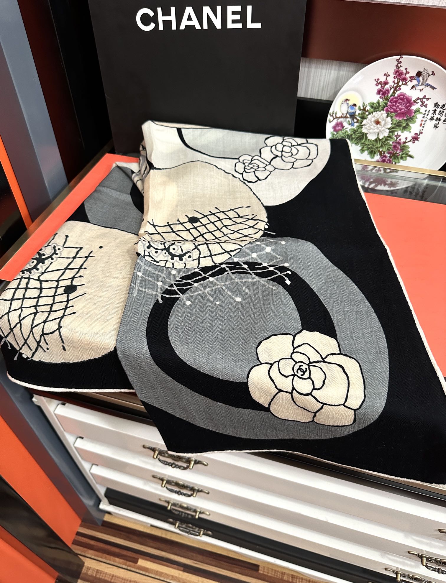 ❤️香奈儿 【双面同色】2025太美了[發]经典茶花帽子🎩设计优雅风[礼物]~气质到骨子里[色]香奶奶新