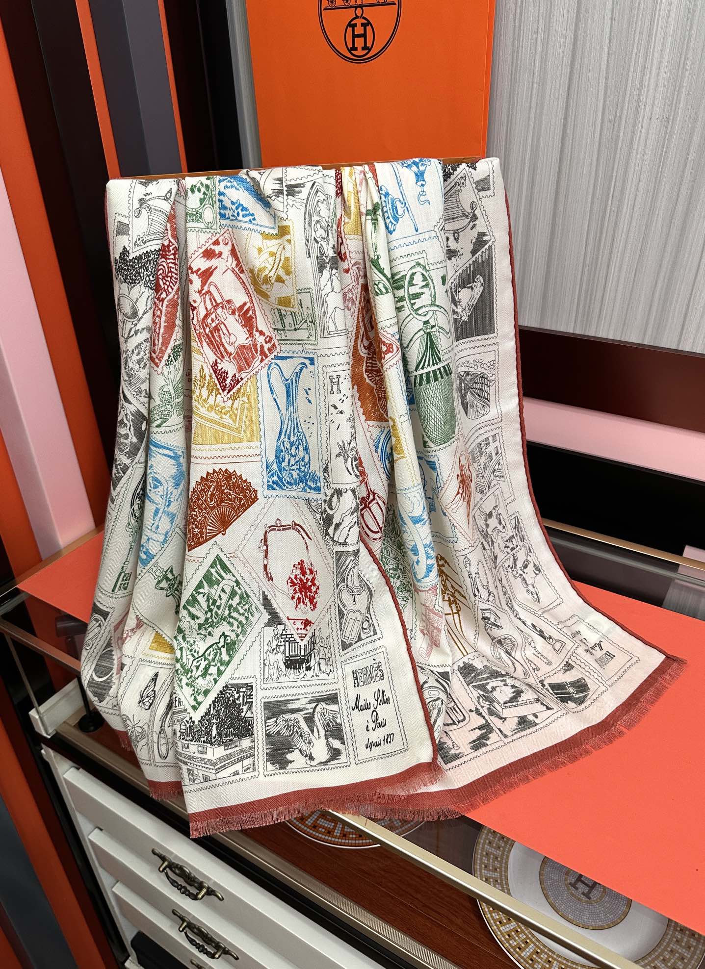 。2010 新款爱马仕。【双面同色 福宝邮集者】太美了[吃瓜]下手一定要快[嘴唇]四季都可以用[勾引]真