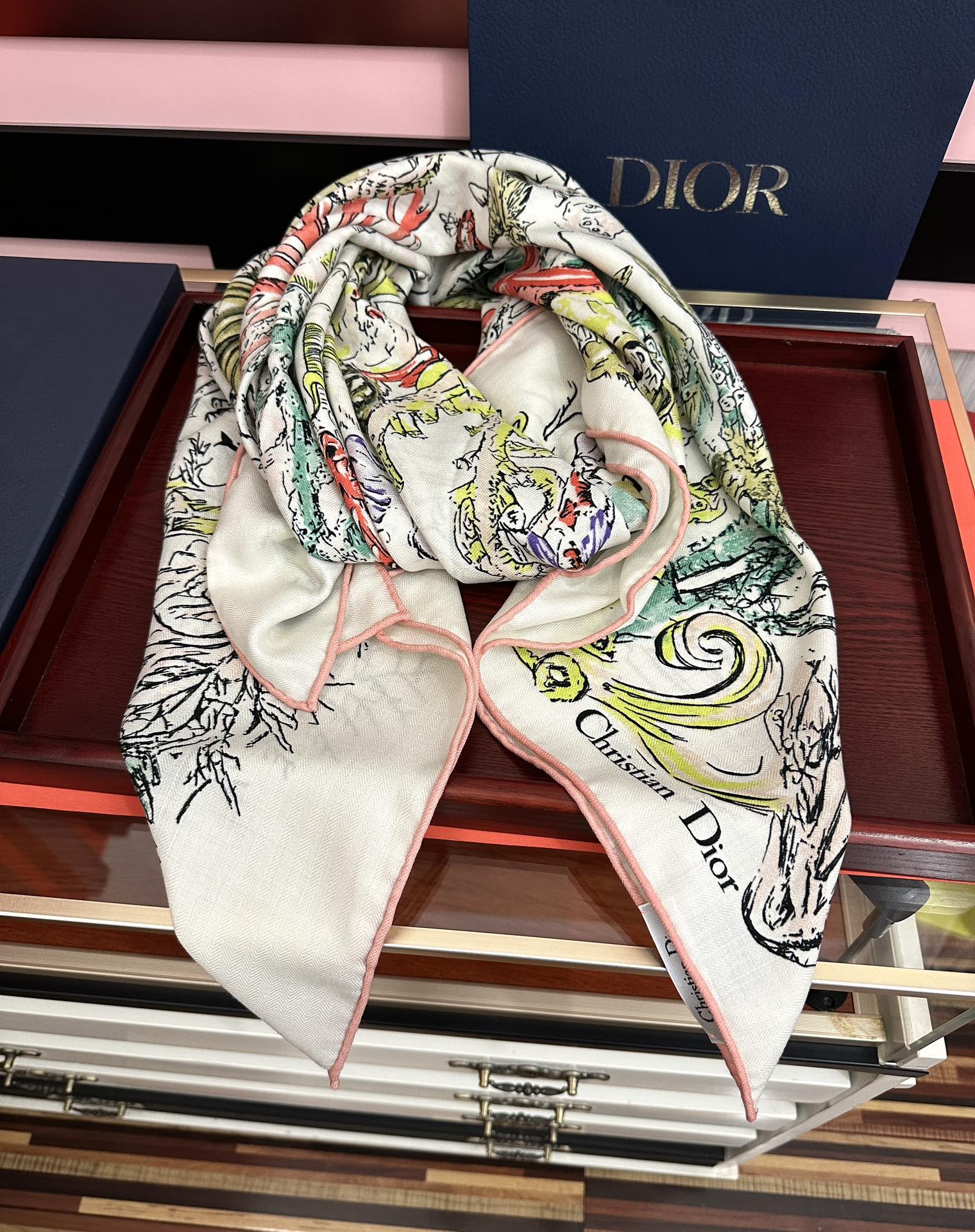 ❤️2025 迪奥 太美了ZG同步 【双面同色】[發]经典设计优雅风[礼物]~气质到骨子里[色]新一季的