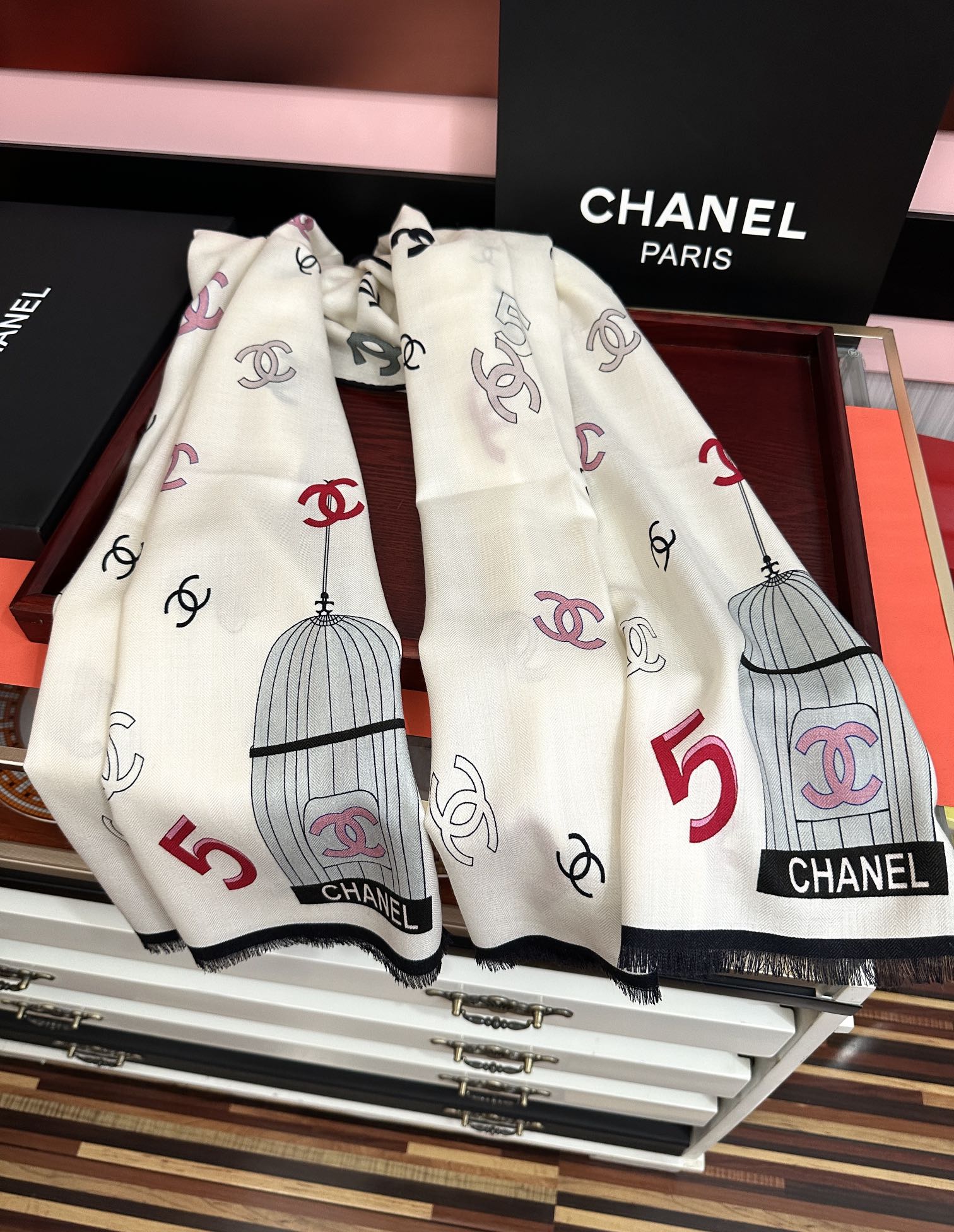 。新款 小香 双面同色 2025【5号香水瓶】太美了[吃瓜]下手一定要快[嘴唇]四季都可以用[勾引]真心