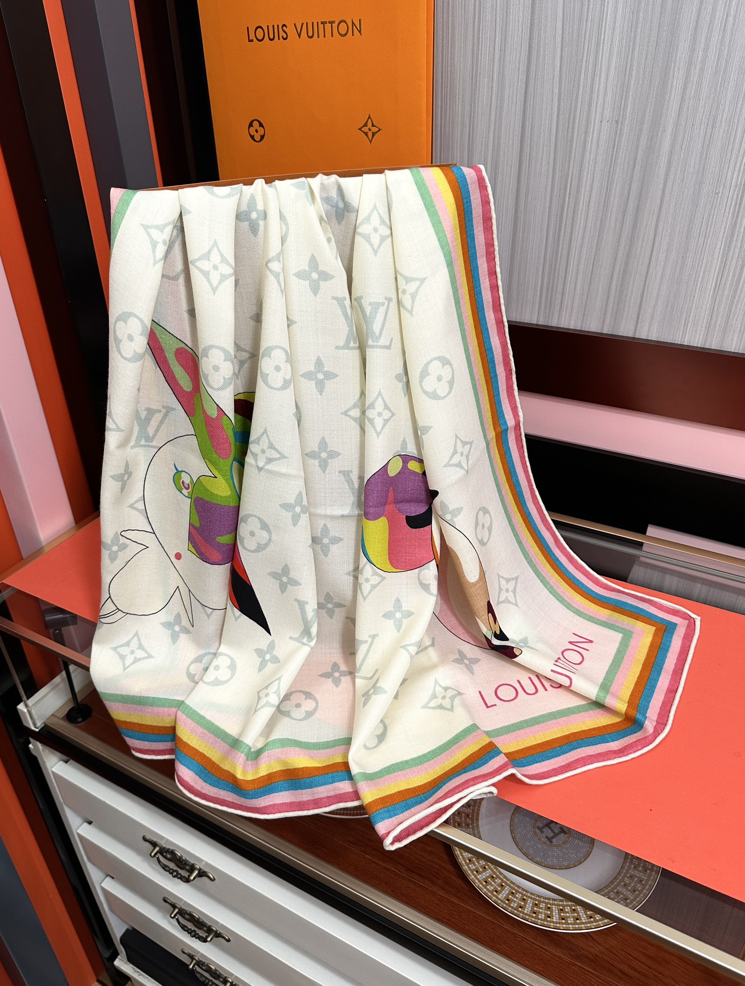 新款❤️LV 太美了ZG同步 【双面同色】今年最流行的花型 经典优雅[礼物]~气质到骨子里[色]新一季的