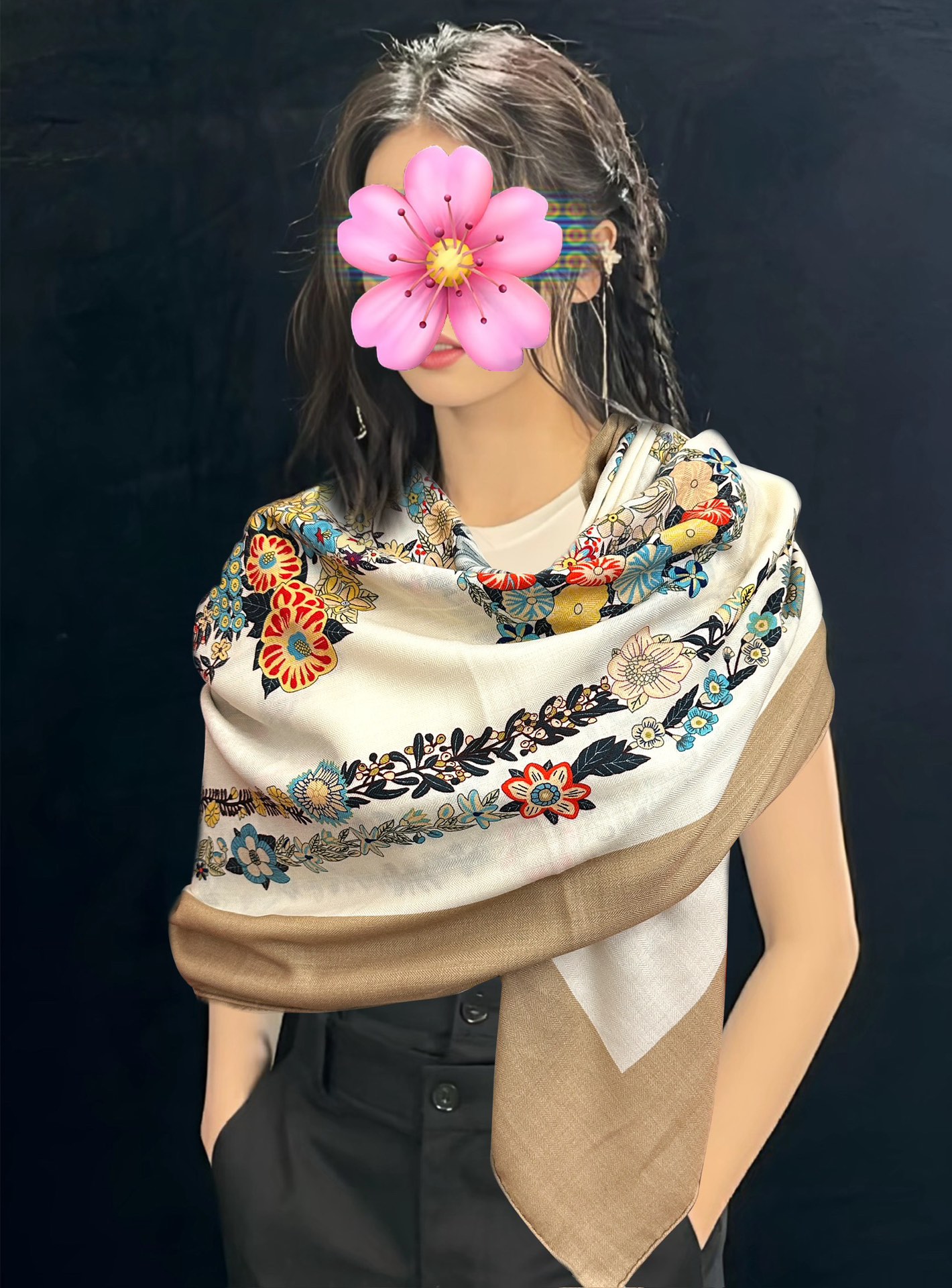 NO:663678,Hermès  ZG sync [Sun] This year's new model, I will not recommend it. I will share some information about some old replica models for your reference. [Celebration] 'Rondsdemarch' [Moon] A silk scarf and cashmere silk square scarf. I don't know if the horse element is used in men's square scarves at a high proportion.  It just so happens that every one of them wins my heart in terms of color matching and theme pattern [Beer] is also easier to control than the women's model [Rose] is also cheaper and highly recommended to everyone [strong] Size: 140X140, material 30 real silk velvet, 2-color high version scarf, high version scarf, hermes, real  silk19860909爱马仕 ZG同步[太阳]今年的新款,我就不推荐了回头分享一下部分复刻款的老款信息资料供大家参考[庆祝]《Rondsdemarch》[月亮]一条来自丝巾羊绒丝方巾也不知道是马元素在男士方巾上运用比例高还是正好我每一条无论从配色还是主题图案都深得我心[啤酒]也相较女款好驾驭[玫瑰]还便宜强烈推荐大家[强]尺寸:140X140、材质30真丝丝绒,2色高版本围巾,高版本围巾,hermes,real silk,scarf