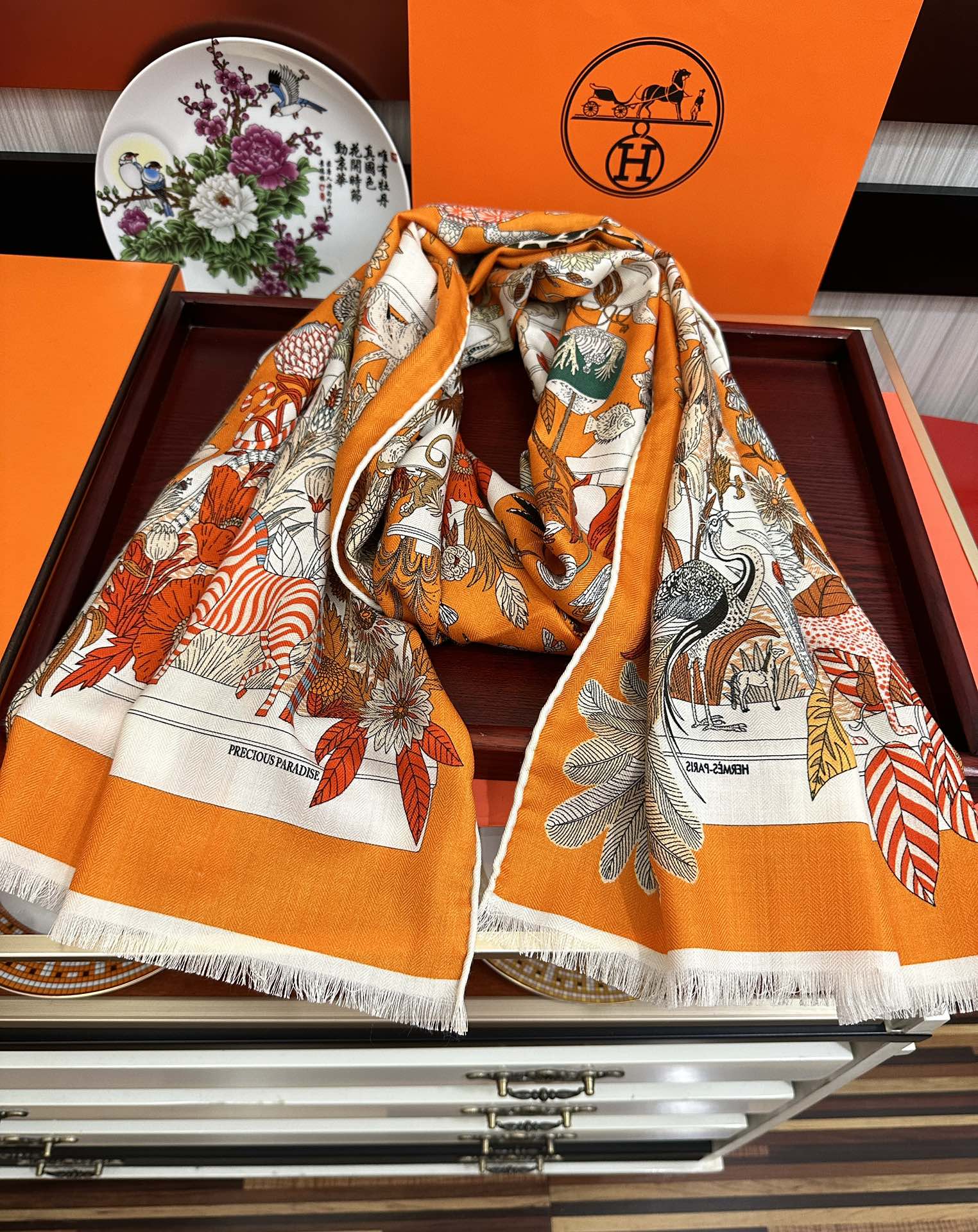 。新款 2025爱马士【双面同色印花】[吃瓜]下手一定要快[嘴唇]四季都可以用[勾引]真心美的让人非常非