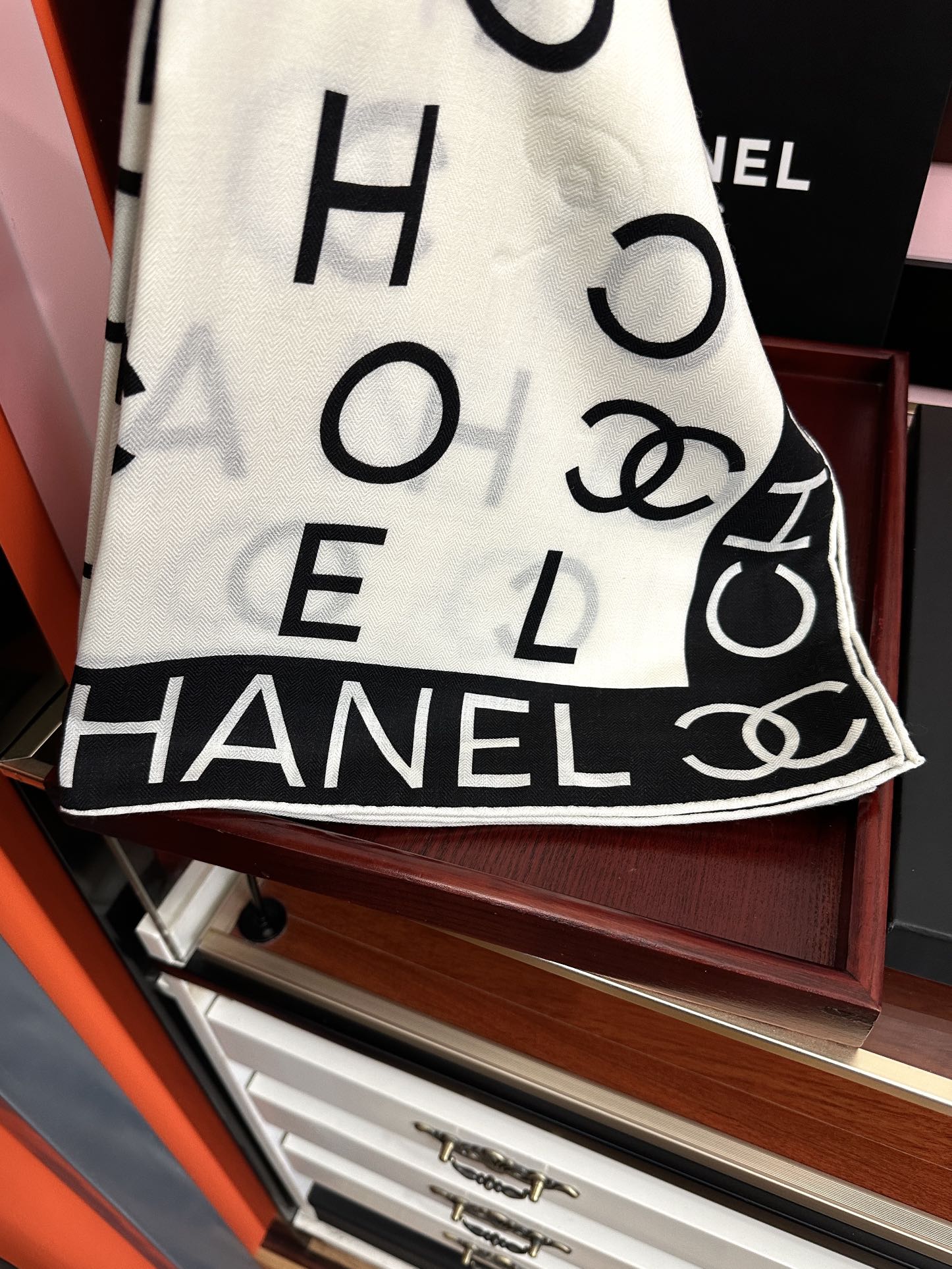 上新❤️香奈儿 【双面同色】2025太美了[發]🎩设计优雅风[礼物]~气质到骨子里[色]香奶奶新一季的面