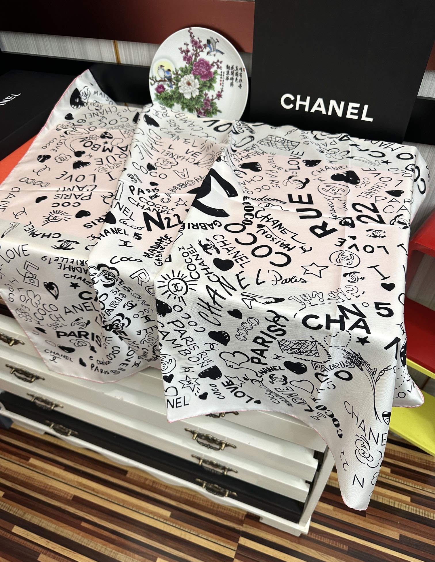 。香奈儿【18mm双面同色】浪漫爱情重磅推荐[色]真的超级爱的款式❤️Love,真情永在[得意]一条印有