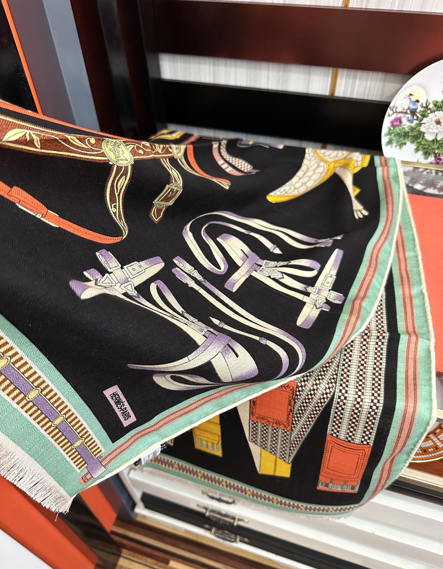 上新 爱马仕。2010【双面同色骏马】太美了[吃瓜][嘴唇]四季都可以用[勾引]真心美的让人非常非上身效