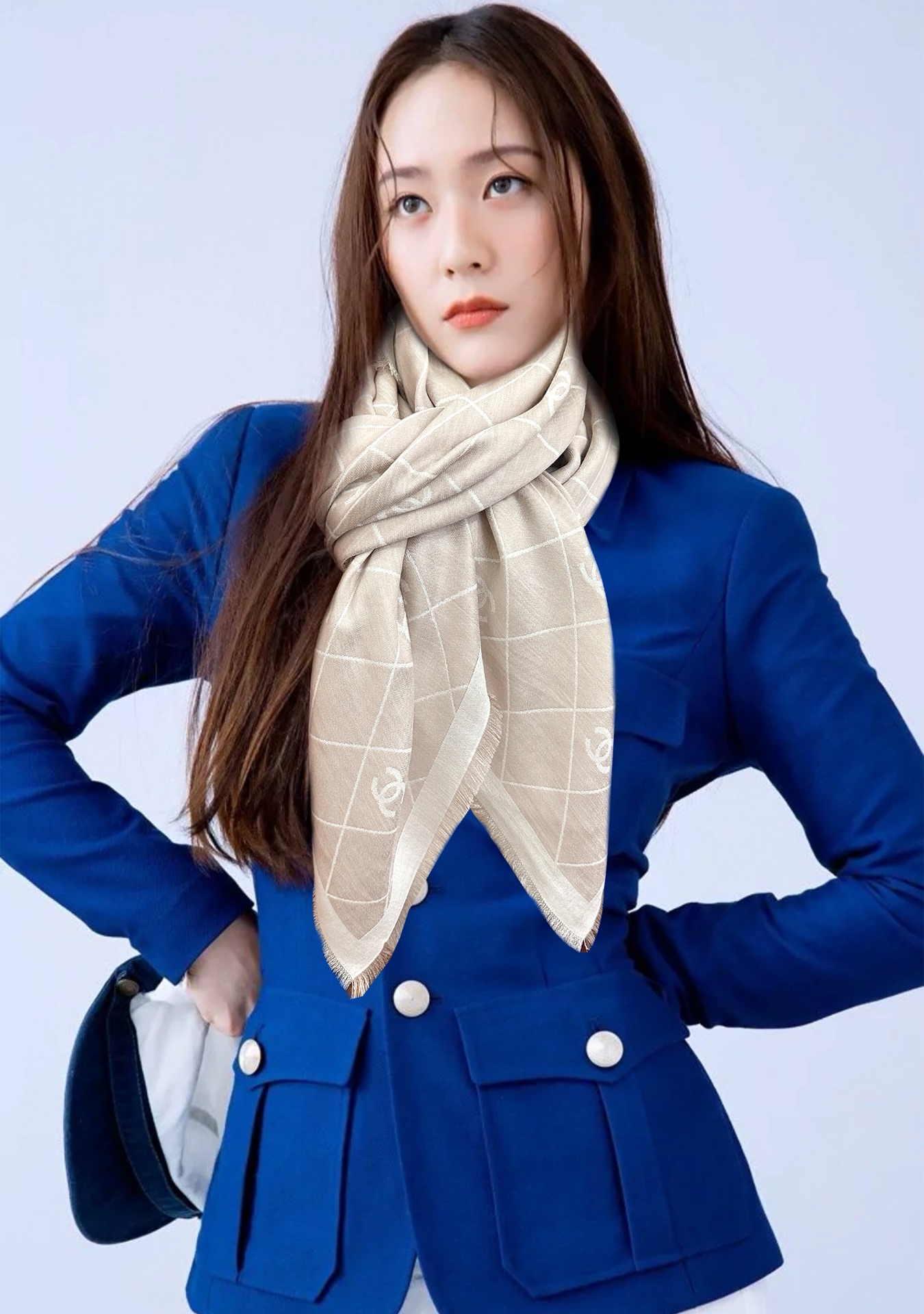 。香奈儿上新❤️经典茶花优雅Coco风[强]Chanel最新丝绒大方巾~气质到骨子里[庆祝]香奶奶新一季