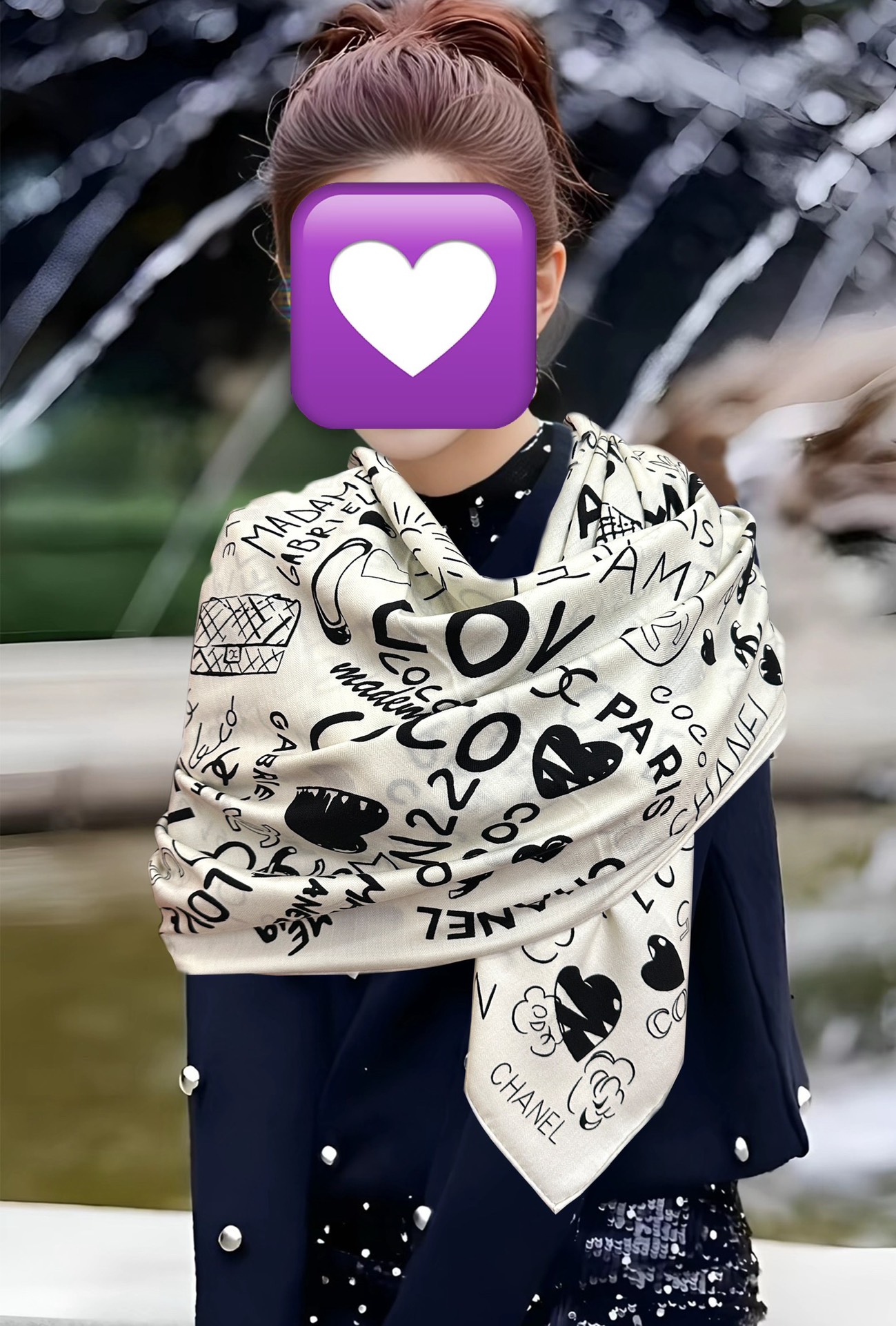 NO:704446,New 2025 Chanel ZG Synchronization [Graffiti Print Series] So beautiful [Hair] Classic camellia hat design with elegant style [Gift] ~ Temperament to the core [Color] The fabrics of the new season of Grandma Xiang are super high-end, really super soft, silky smooth [Sun] Strong toughness and not easy to be snagged! This year’s new series ~ I’m so beautiful with such a design [Strong] A small fragrant silk scarf [Color] gives you the best match [Lip] The upper body effect is simply elegant and temperamental [Gift] Very smart. Layered and elegant texture. [Celebration] Fragrant powder must be used [Hair] Upper body effect Needless to say, it is really beautiful (it will look better when paired with clothes, shoes and bags) [Beer] The real thing is definitely more beautiful [Strong] Classic black and white [Sun] Size 140x140, material 30 silk cashmere high version scarf, high version scarf, chanel, real silk,hats19860909新款2025 香奈儿 ZG同步【涂鸦印花系列】 太美了 [發]经典茶花帽子设计优雅风[礼物]~气质到骨子里[色]香奶奶新一季的面料超高级,真心超级柔软,丝丝顺滑[太阳]韧性很强 不容易被轻易勾丝！今年新出的系列~真的被这样的设计美到[强]一条小香的丝巾[色]给你最好的搭配[嘴唇]上身效果简直优雅气质到不行[礼物]非常灵动.层次优雅质感.[庆祝]香粉必入[發]上身效果真的不用多说的美(搭配服饰鞋包更有感觉)[啤酒]实物绝对更美[强]经典黑白色[太阳]尺寸140x140、材质30真丝丝羊绒高版本围巾,高版本围巾,chanel,real silk,hats,scarf