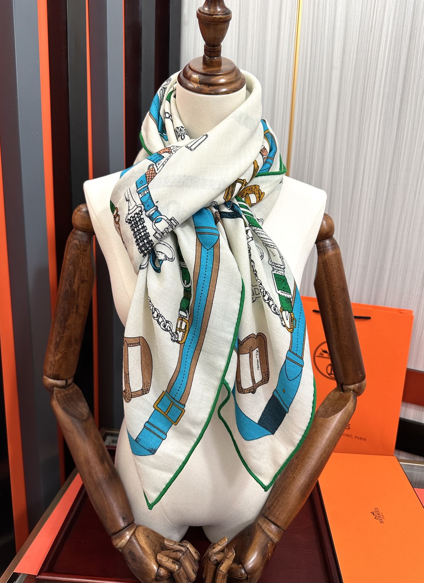 Hermès 爱马士【双面同色】ZG同步最新款 买了都说 工艺超值 立体呈现图案纹路实物档次极高 特殊工艺高端研发惊艳问世 无论是品质 款式 都令她们尖叫 超高性价比 绝对值得入手