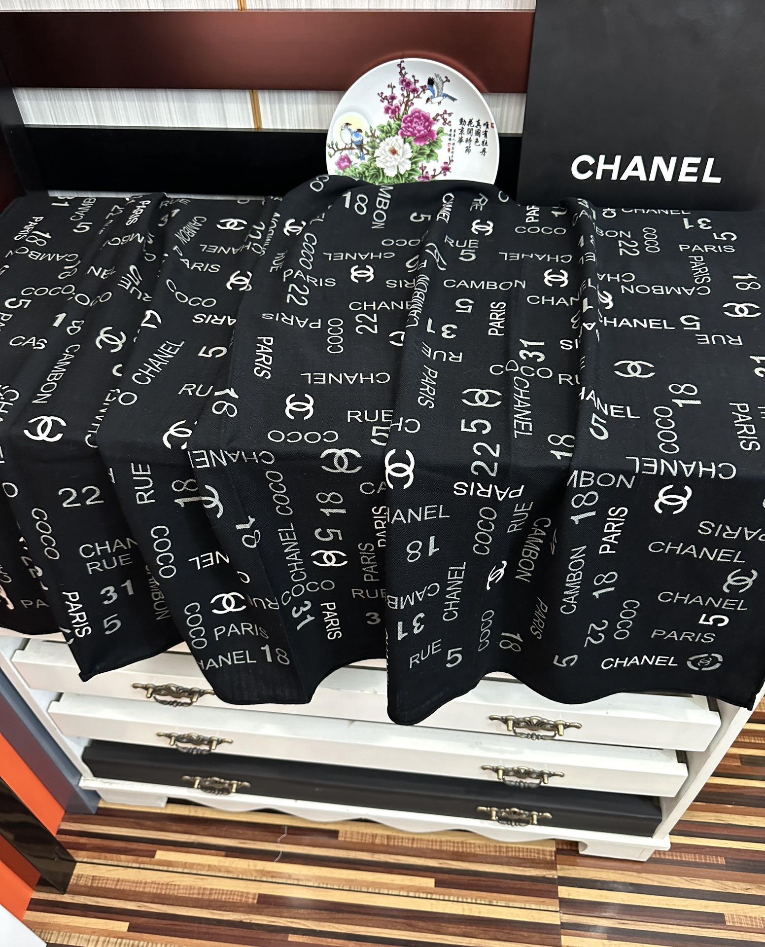 Chanel 香奈儿 2025【双面同色字母印花】太美了 茶花帽子 真心 柔软