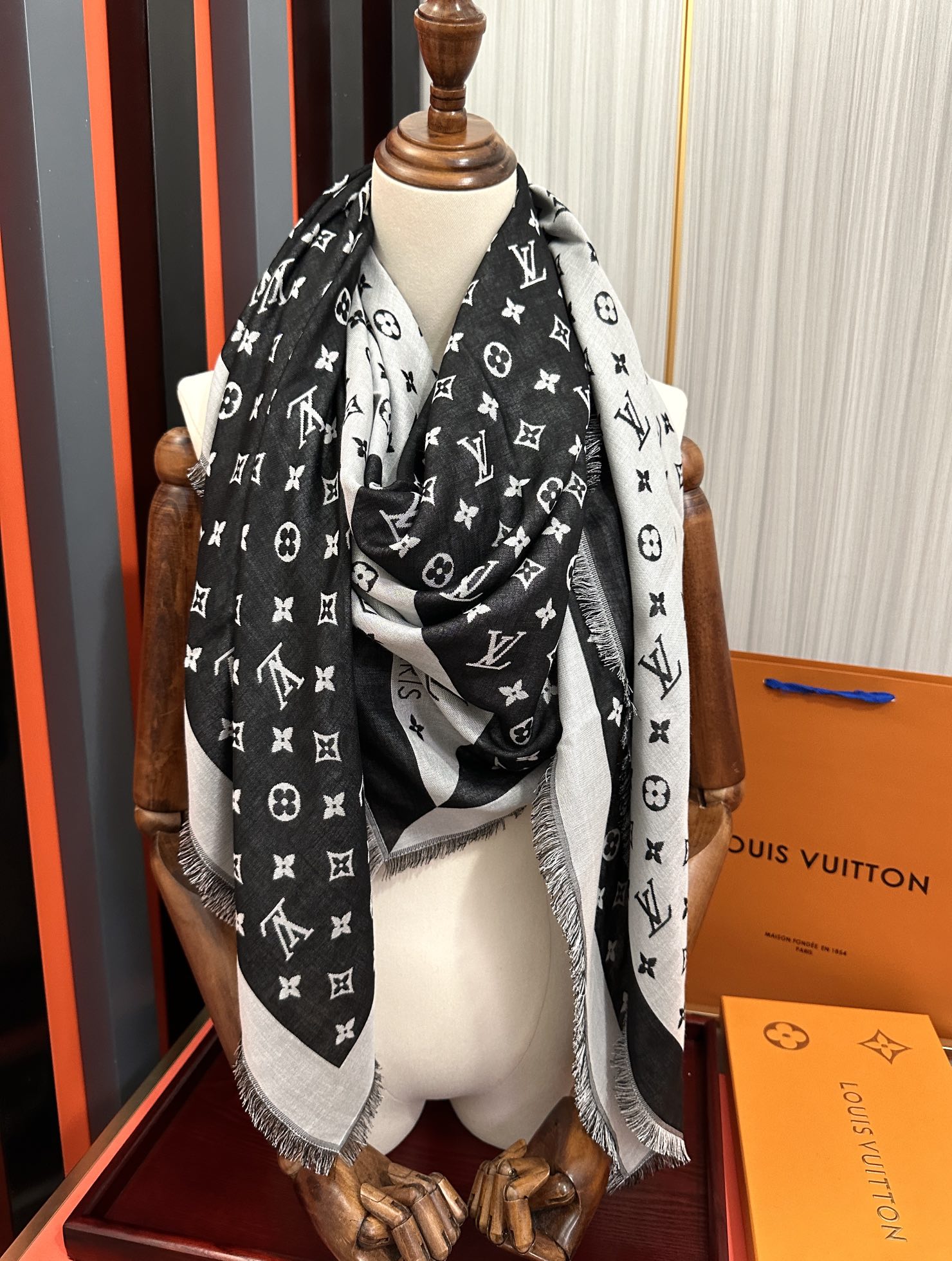 Louis Vuitton LV 2025重磅推荐 款L家人手必败一条最最 款