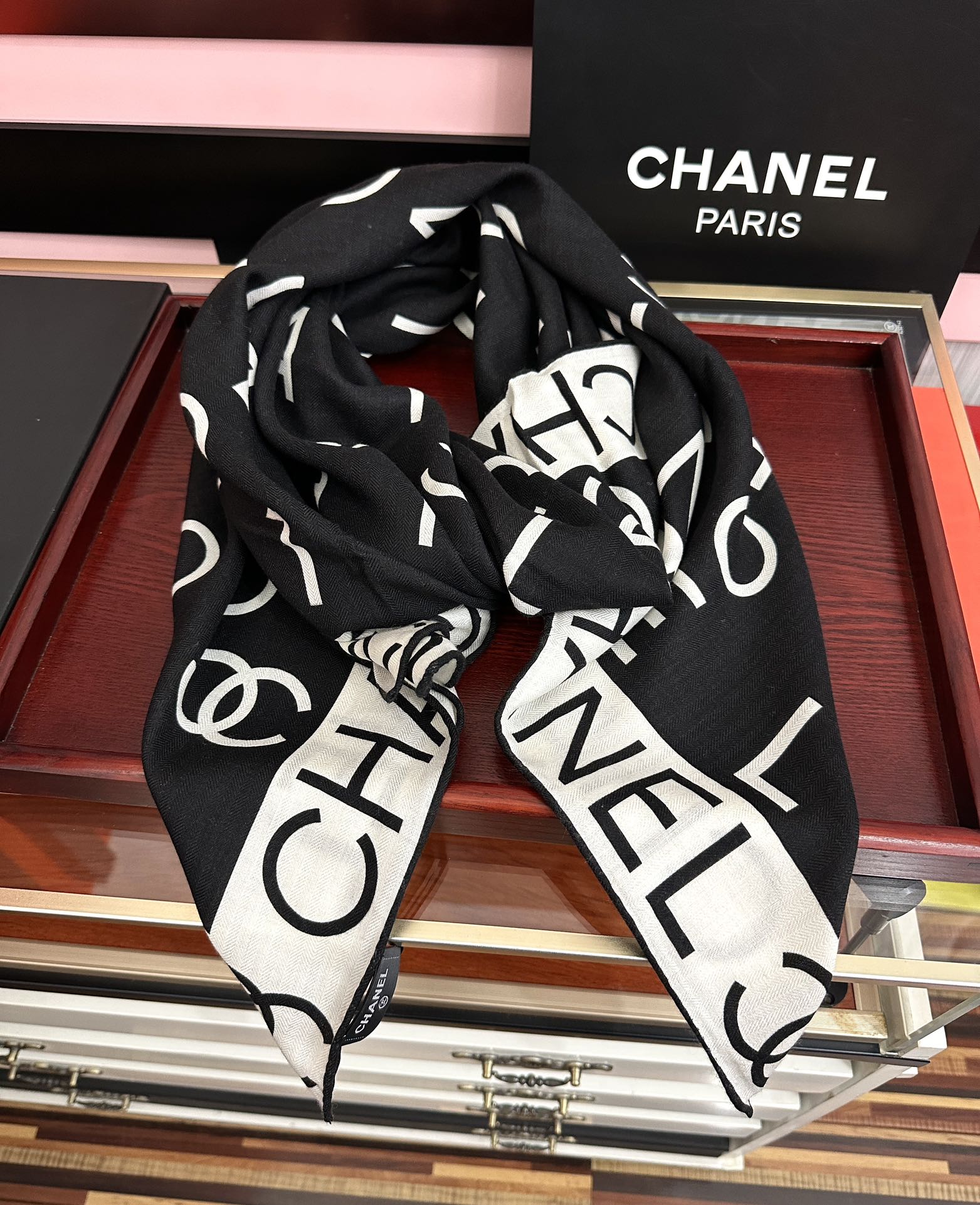 Chanel 香奈儿 【双面同色】2025太美了 真心 柔软