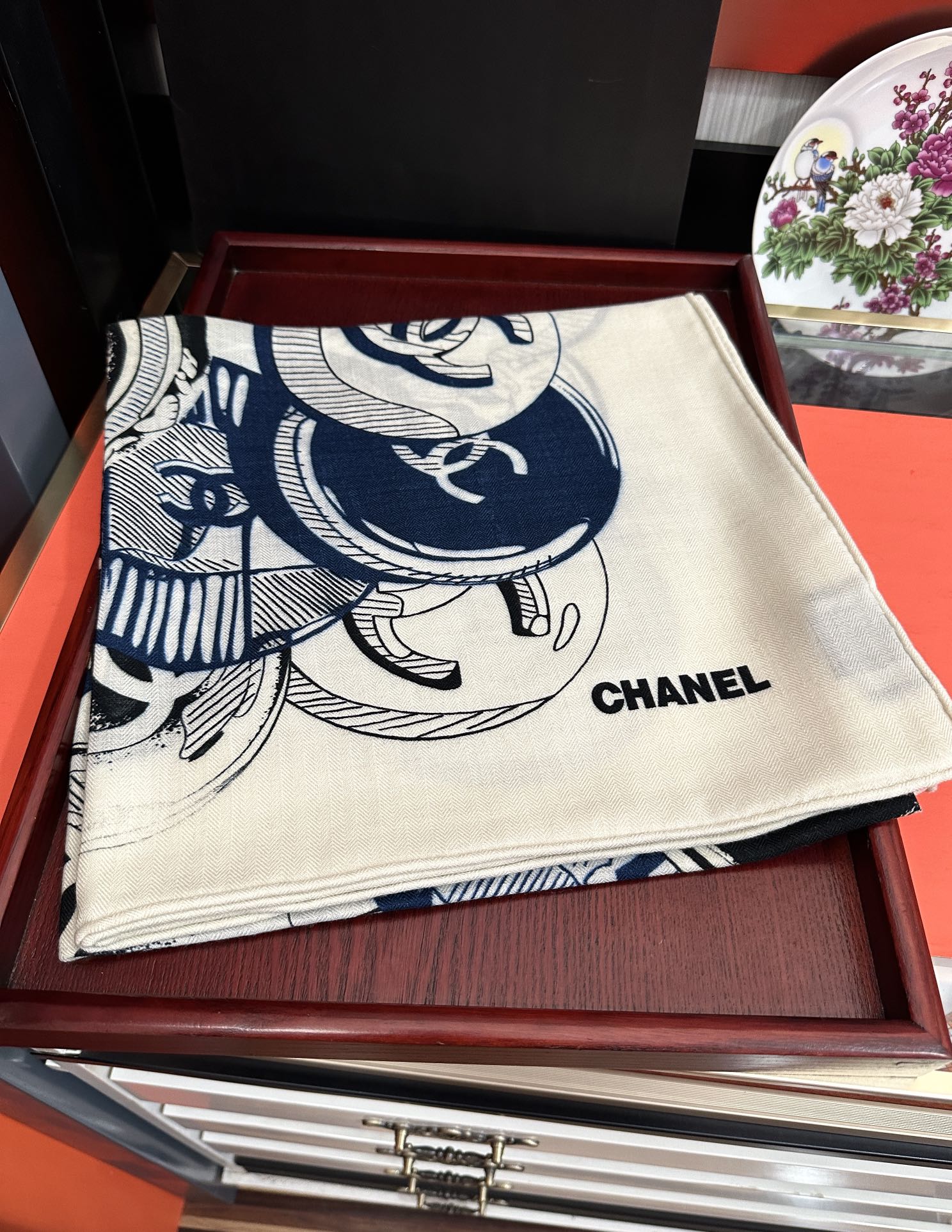 Chanel 香奈儿 【双面同色】 双C优雅Coco风 ~气质到骨子里 香奶奶新一季的面料超高级