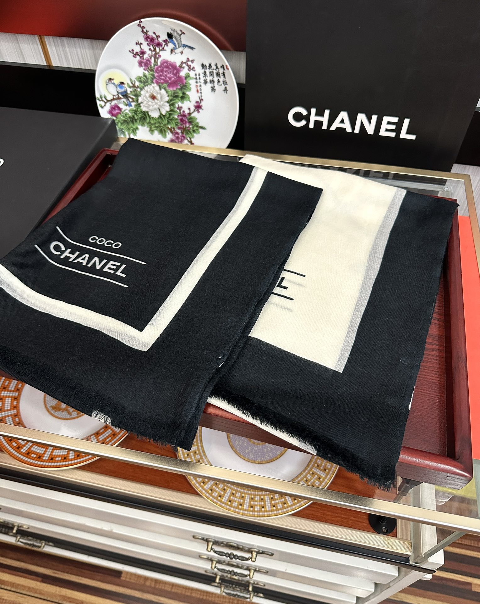 Chanel 香奈儿 优雅Coco风 ~气质到骨子里 香奶奶新一季的面料超高级 真心 柔软