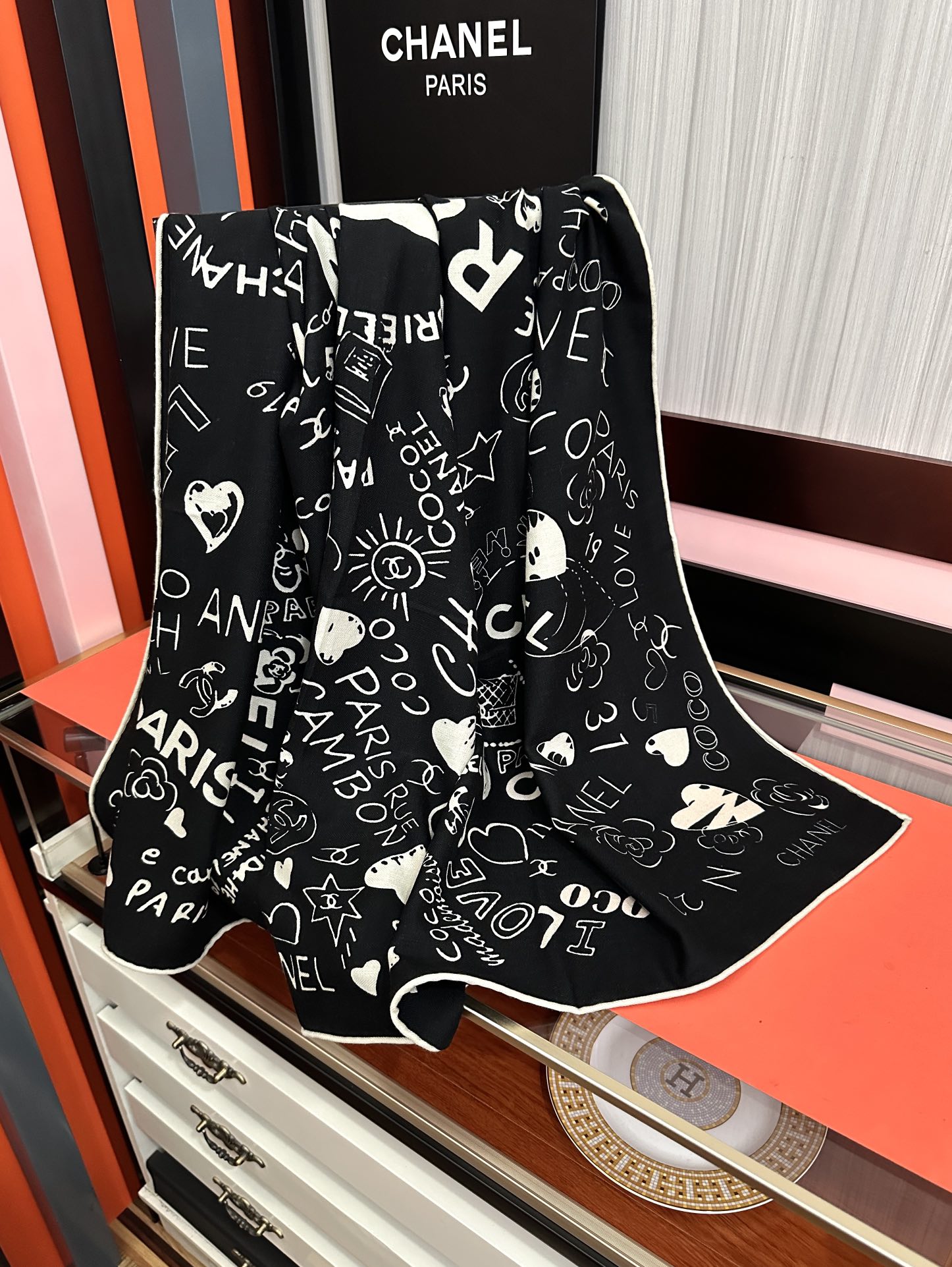 ❤️新款2026 香奈儿 ZG同步【涂鸦印花系列】 太美了 [發]经典茶花帽子🎩设计优雅风[礼物]~气质