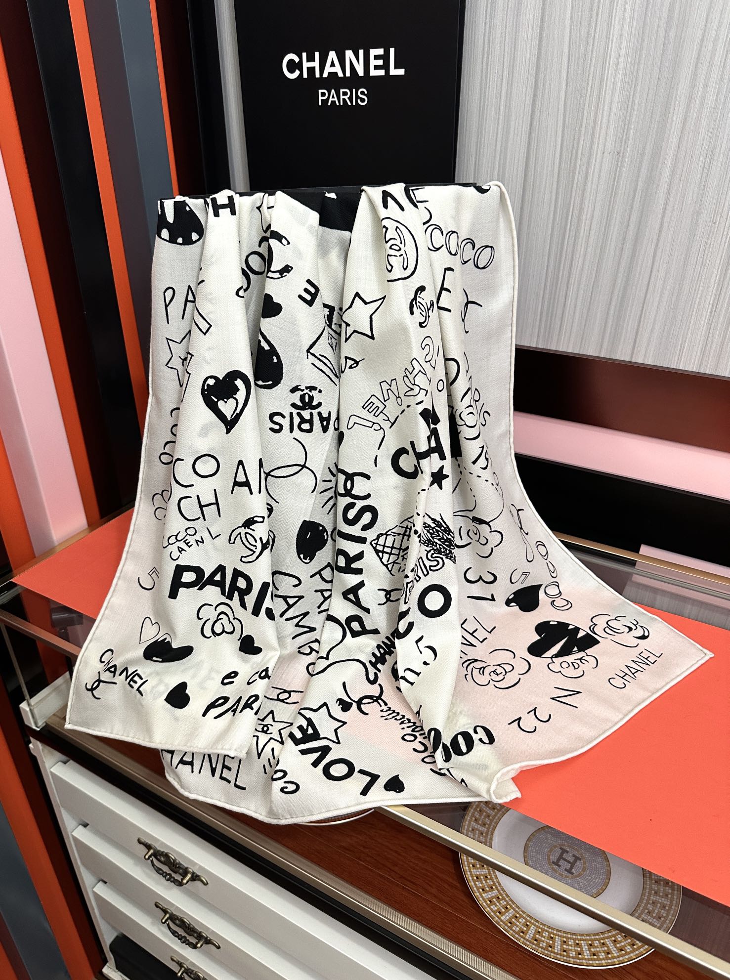 ❤️新款2026 香奈儿 ZG同步【涂鸦印花系列】 太美了 [發]经典茶花帽子🎩设计优雅风[礼物]~气质