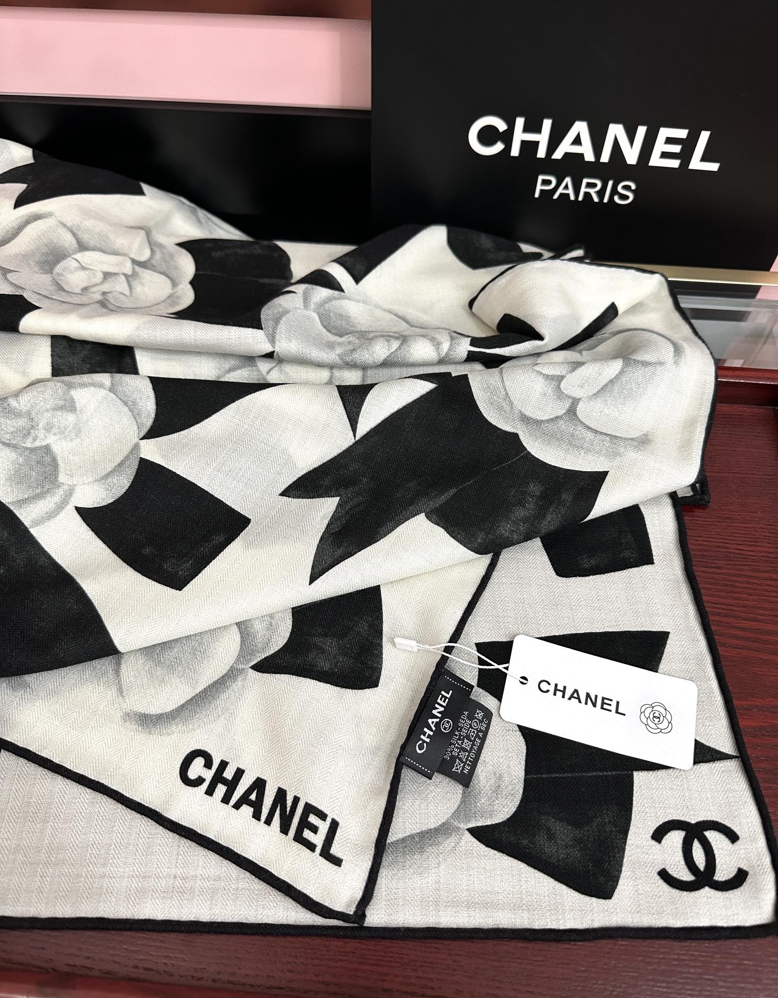 上新❤️ 香奈儿 2026 ZG同步太美了 双面同色[發]【经典山茶花】设计优雅风[礼物]~气质到骨子里