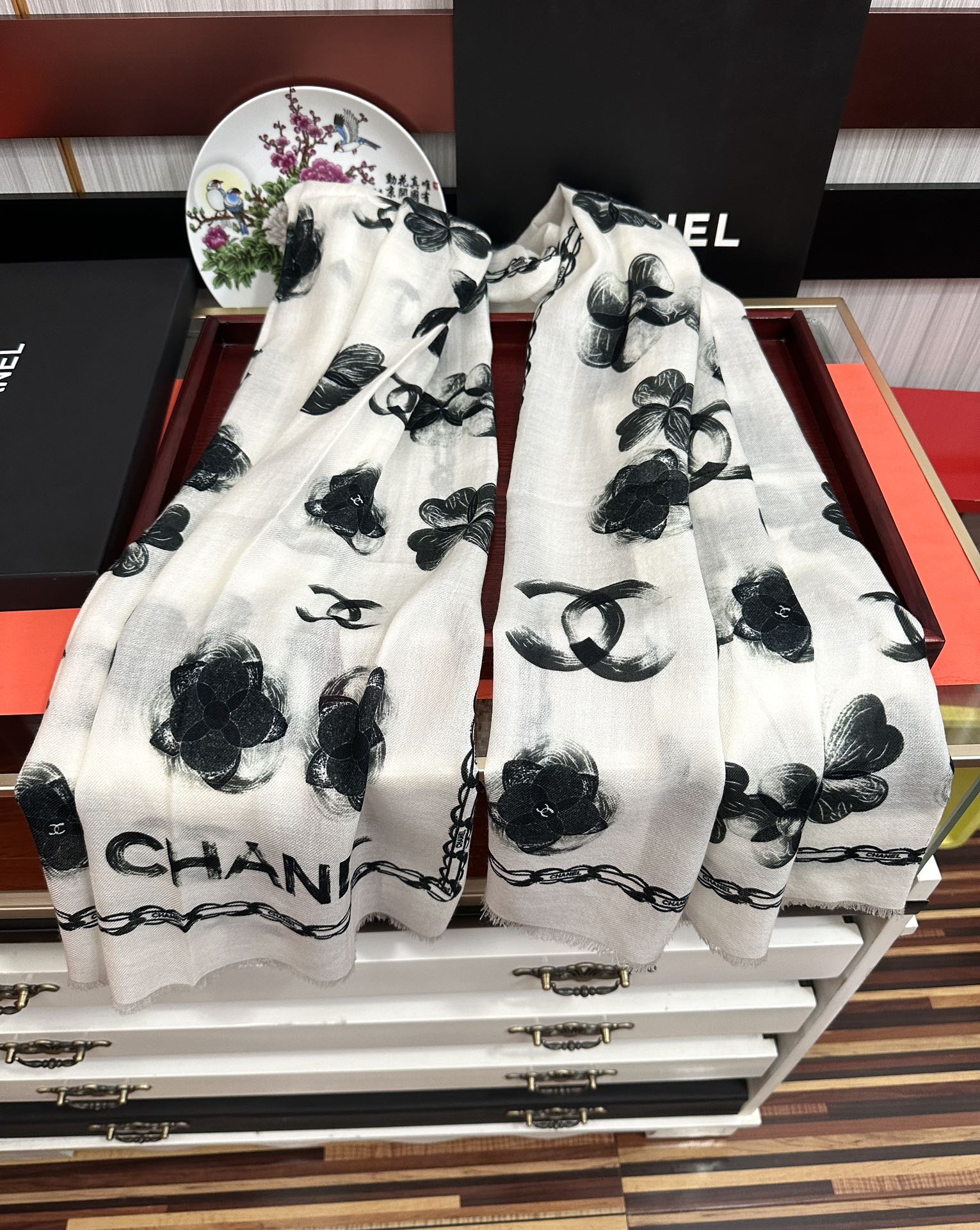 ❤️香奈儿 2026 经典茶花优雅Coco风[礼物]~气质到骨子里[色]香奶奶新一季的面料超高级，真心超