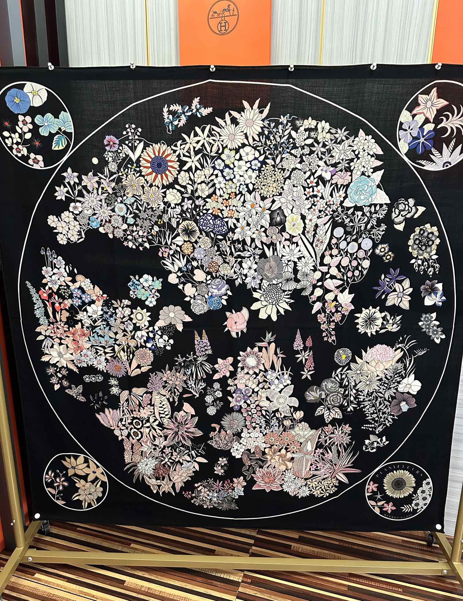 上新❤️爱马仕2026 经典优雅[礼物]~气质到骨子里[色]新一季的面料超高级，真心超级柔软，丝丝顺滑[