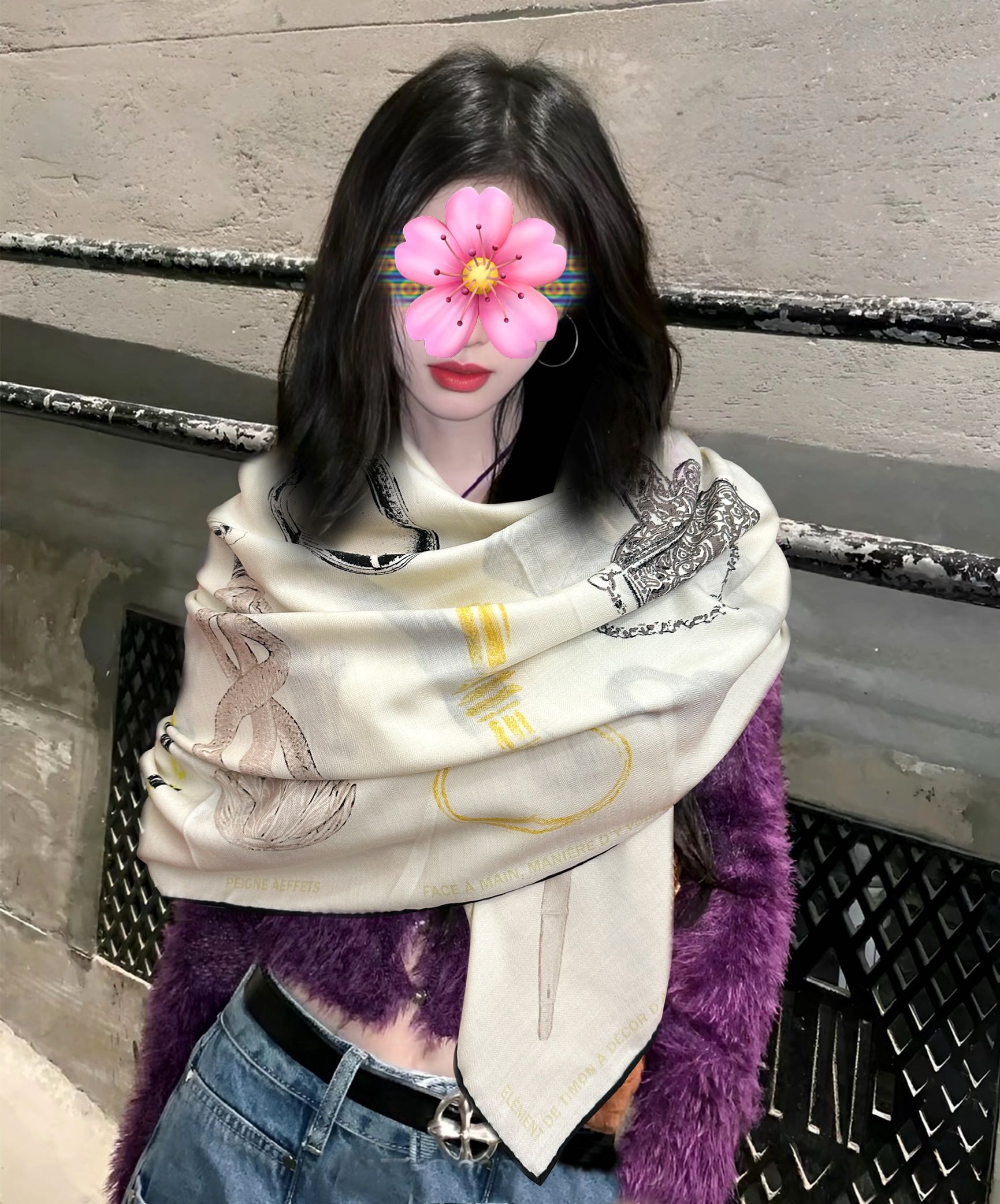 NO:728431,New Hermès [Style and Shadow] 2026 New Style [Love]  I won’t recommend the new season silk scarves [Sun]. I will go back and share some information about the old models that are reproduced for your reference. [Celebration] This season’s must-have 'Rondsdemarch' [Moon] is a scarf from cashmere silk square scarf. I don’t know if the proportion of horse elements in men’s square scarves is high or not.  It just so happens that every one of them wins my heart in terms of color matching and theme pattern [Beer] and it is easier to control than the women's model [Rose] and cheaper. I highly recommend it to everyone [Strong] Size: 140X140, material 30 silk velvet, 3-color high version scarf, high version scarf, hermes, real  silk19860909上新爱马仕【型影相随】2026新款[爱心] 新一季丝巾[太阳]我就不推荐了回头分享一下部分复刻款的老款信息资料供大家参考[庆祝]本季必《Rondsdemarch》[月亮]一条来自丝巾羊绒丝方巾也不知道是马元素在男士方巾上运用比例高还是正好我每一条无论从配色还是主题图案都深得我心[啤酒]也相较女款好驾驭[玫瑰]还便宜强烈推荐大家[强]尺寸:140X140、材质30真丝丝绒,3色高版本围巾,高版本围巾,hermes,real silk,scarf