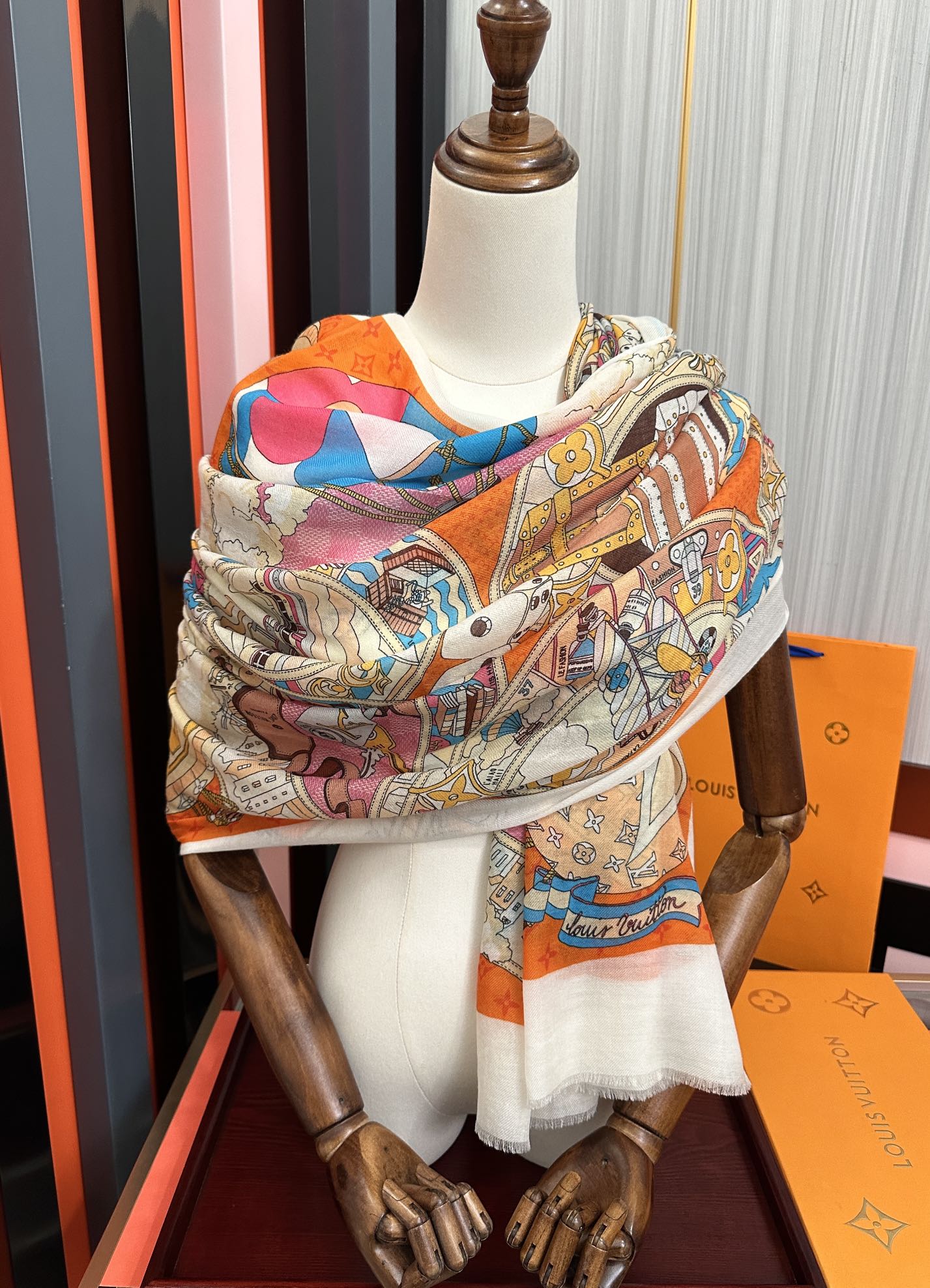 。LvZG最新款2026 重磅推荐[爱心]顶级高端设计太美了[啤酒]真心赞👍【戒指绒长巾】😘💍实物真心美