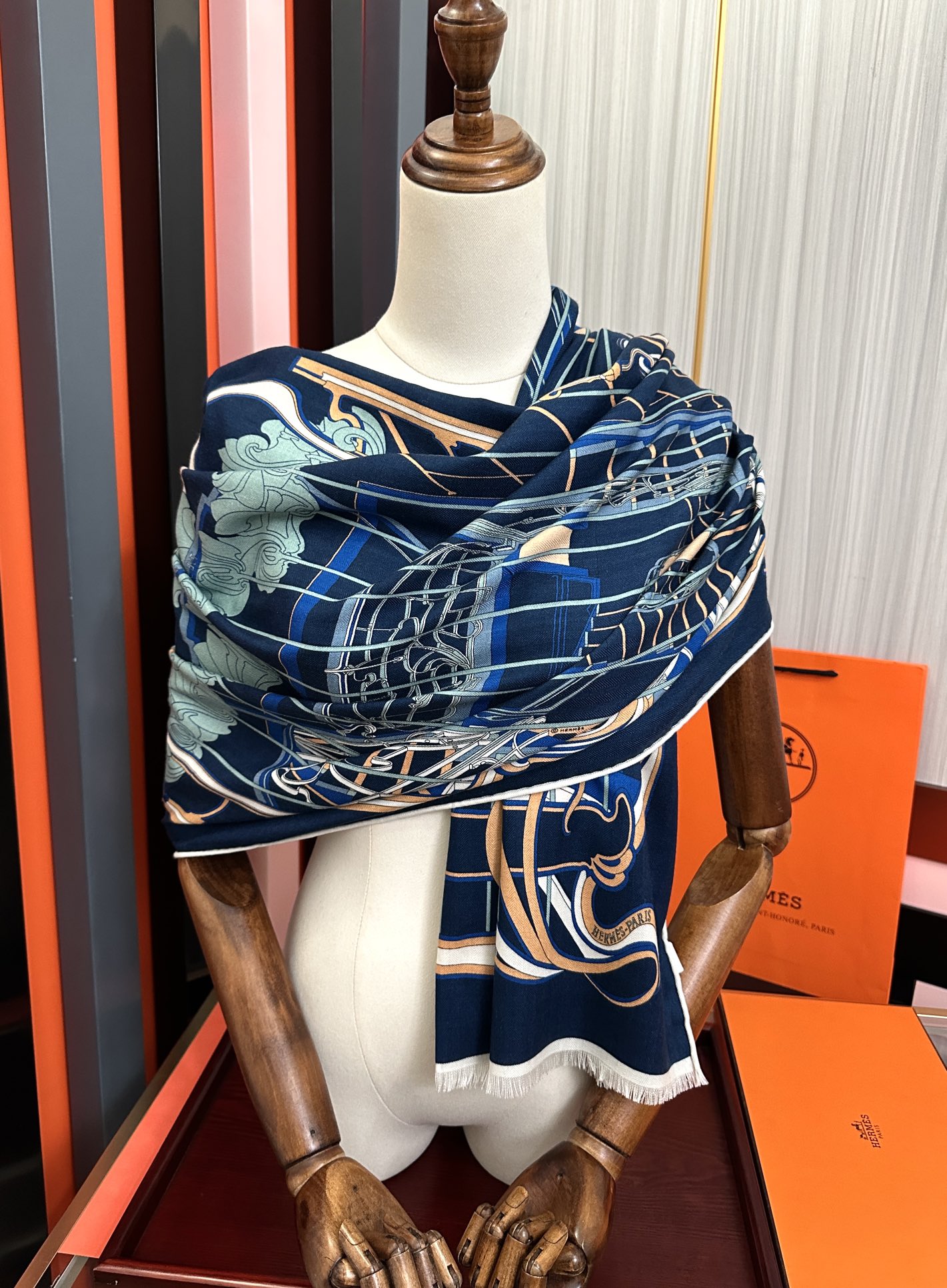 。新款 爱马仕。【双面同色】太美了[吃瓜]下手一定要快[嘴唇]四季都可以用[勾引]真心美的让人非常非上身