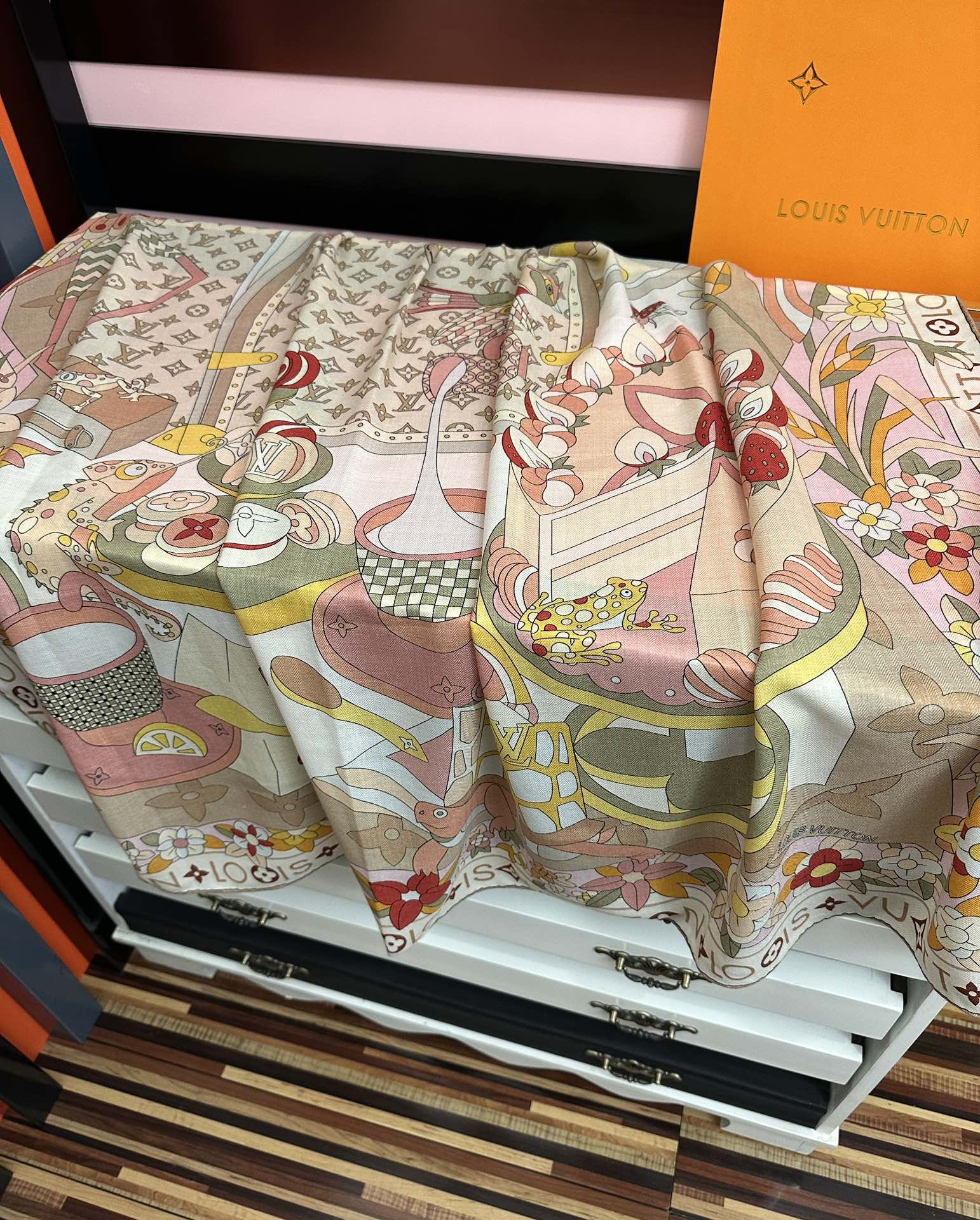 ❤️新款LV 2026高品质 ZG同步【双面同色】经典优雅[礼物]~气质到骨子里[色]新一季的面料超高级