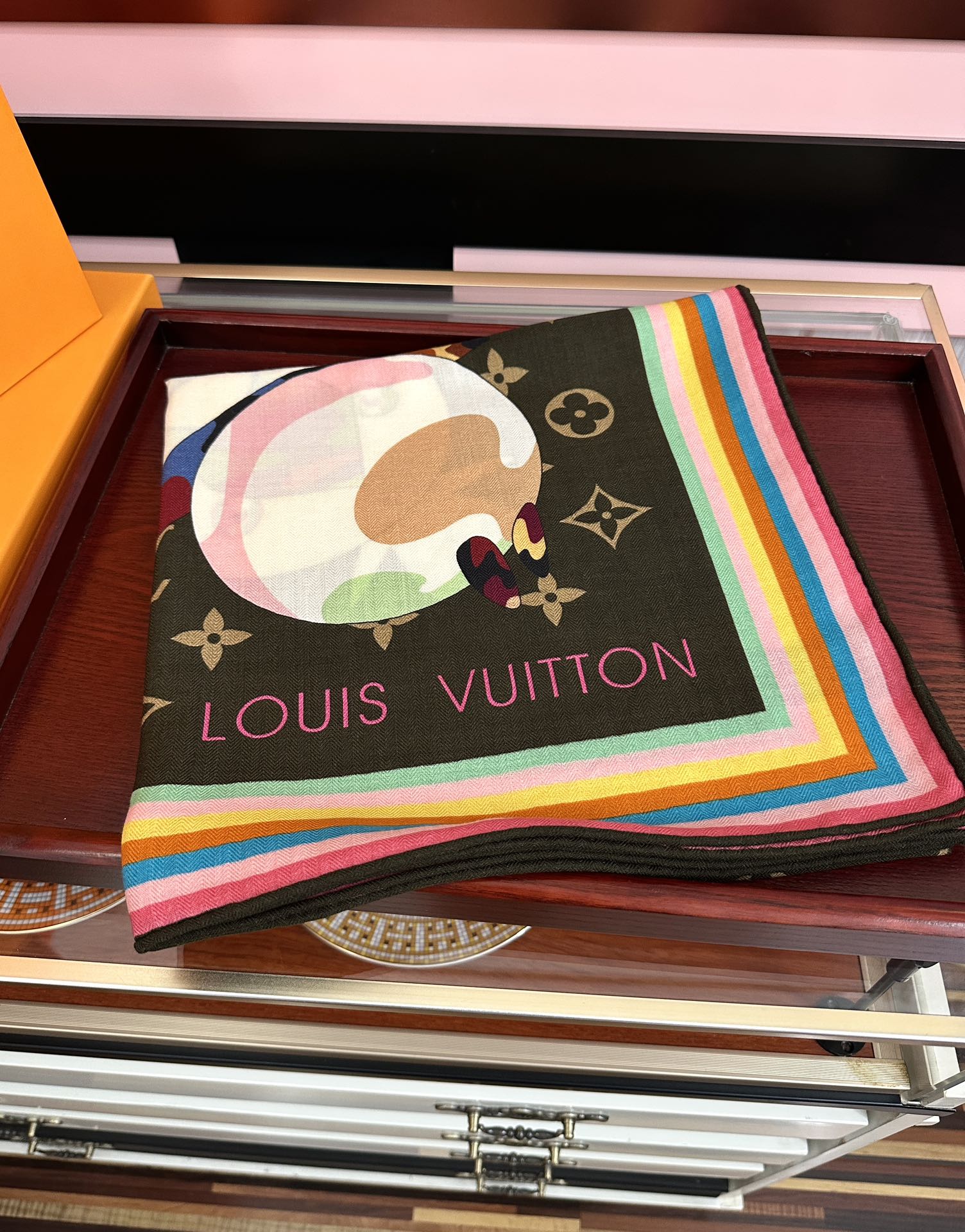 新款❤️LV 2026太美了ZG同步 【双面同色】今年最流行的花型 经典优雅[礼物]~气质到骨子里[色]