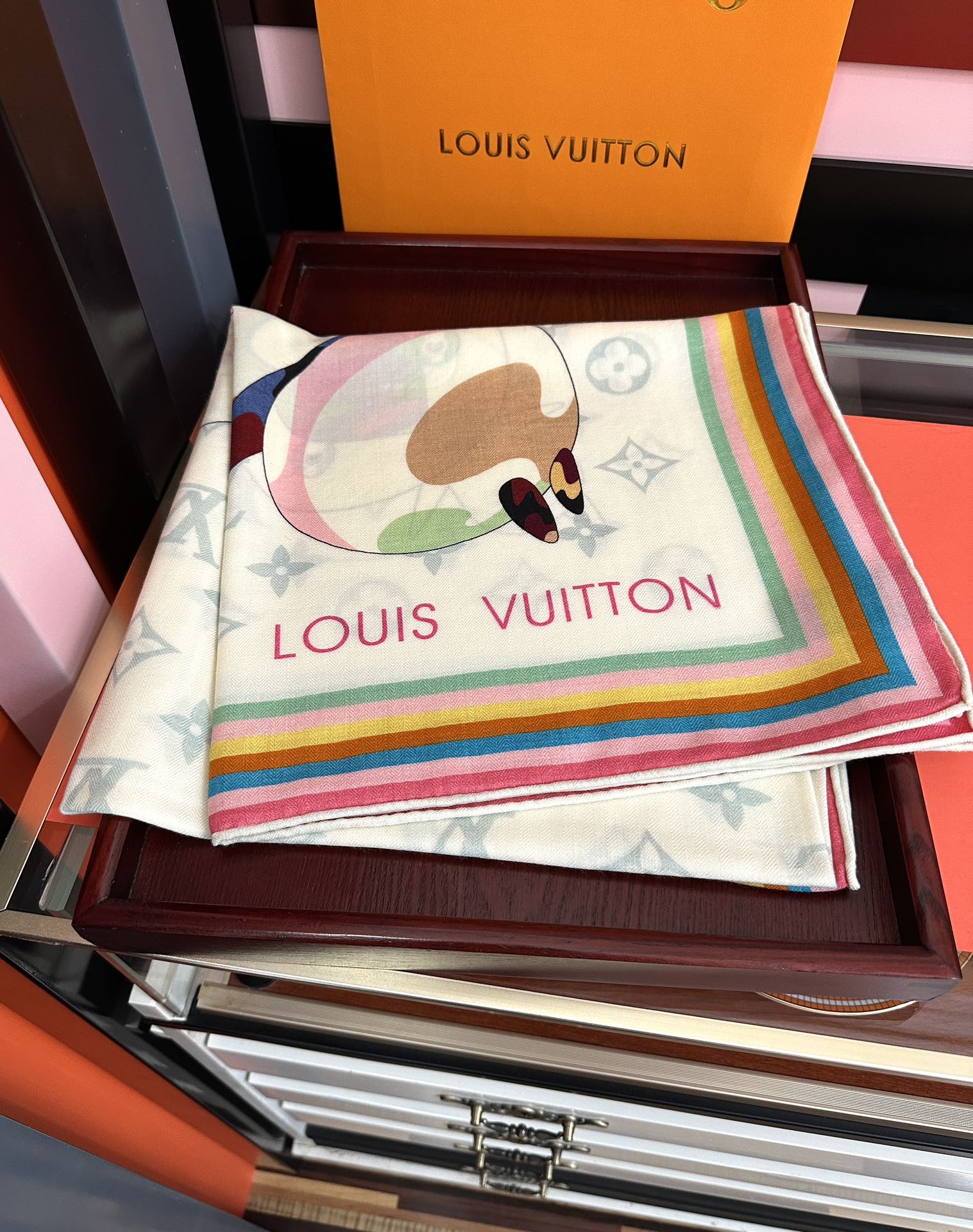 新款❤️LV 2026太美了ZG同步 【双面同色】今年最流行的花型 经典优雅[礼物]~气质到骨子里[色]