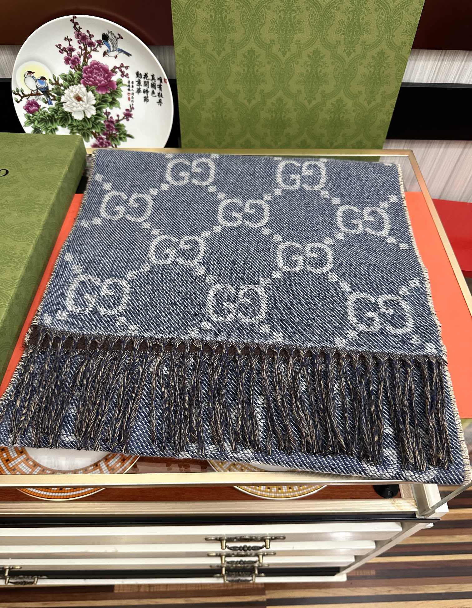 Gucci GG字母双面长巾 牛仔蓝双G字母双面交织图案 一面大GG 一面小GG