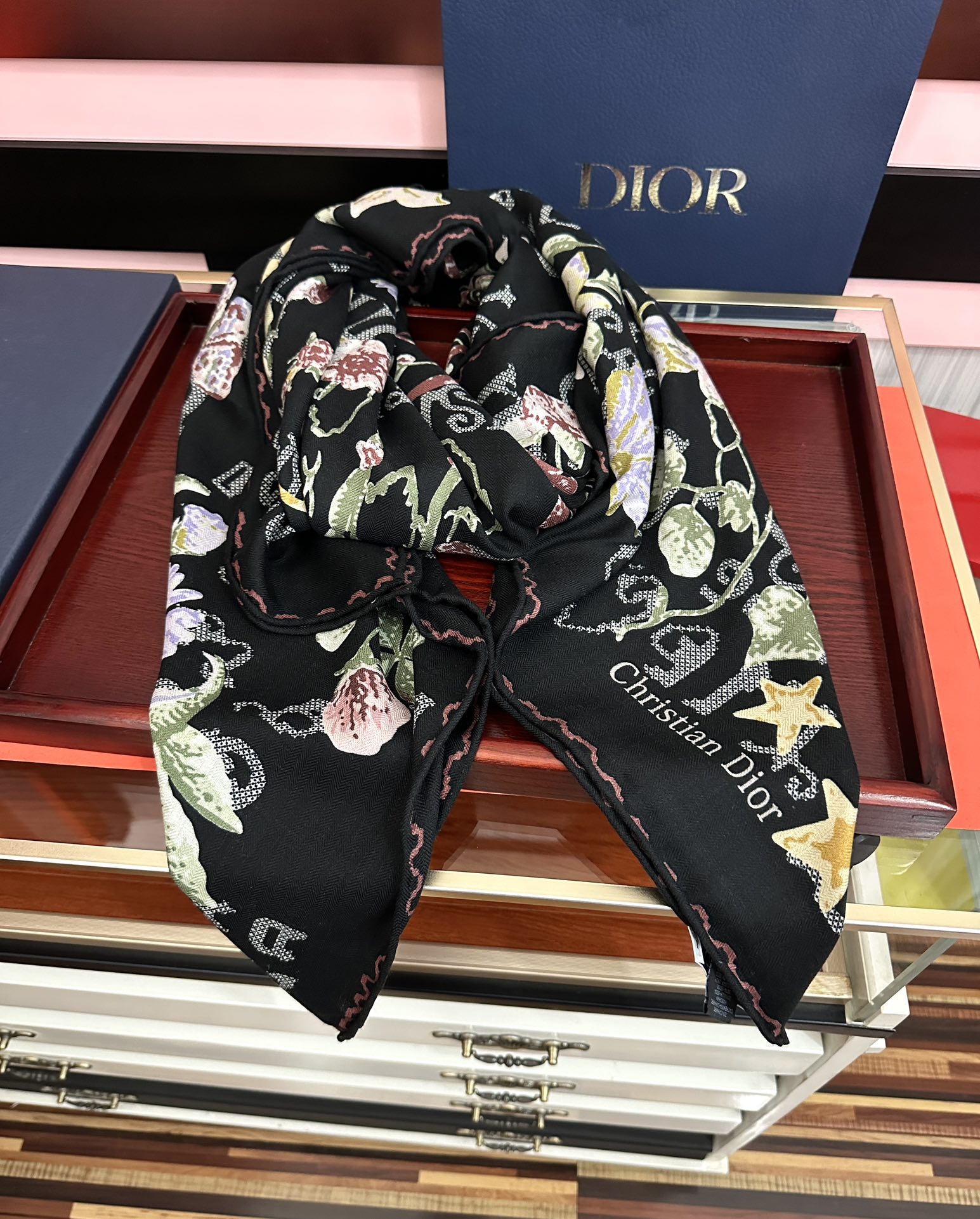 上新❤️迪奥 ZG同步2026【双面同色】经典优雅[礼物]~气质到骨子里[色]新一季的面料超高级，真心超