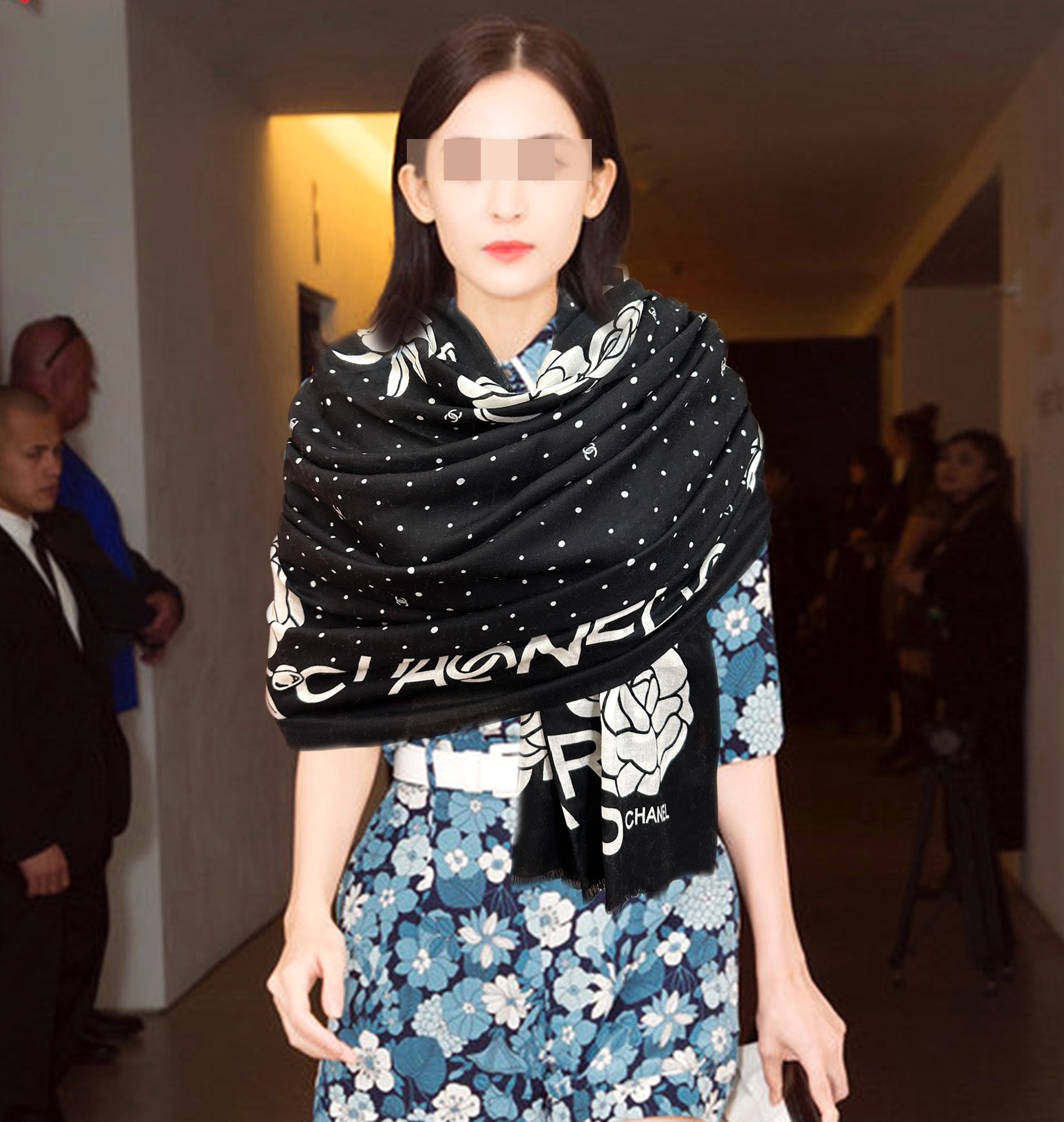 。小香，2026最新款👍【山茶花字母印花】😘💍实物真心美 🎀披肩配以印花💓💃🏻无论设计喷绘都是非常到位☀