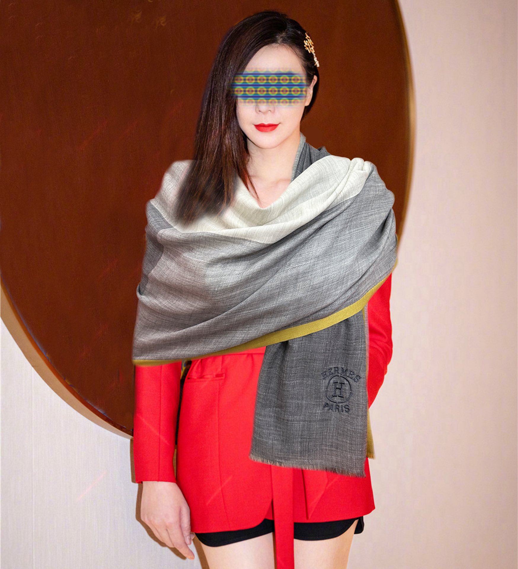 Hermès 爱马士 版到货 搭配调色纱染再色织 这款经历漫长等待耗时3个月之久才完成面料 身份和气质的象征 尺特别人工抽穗散须