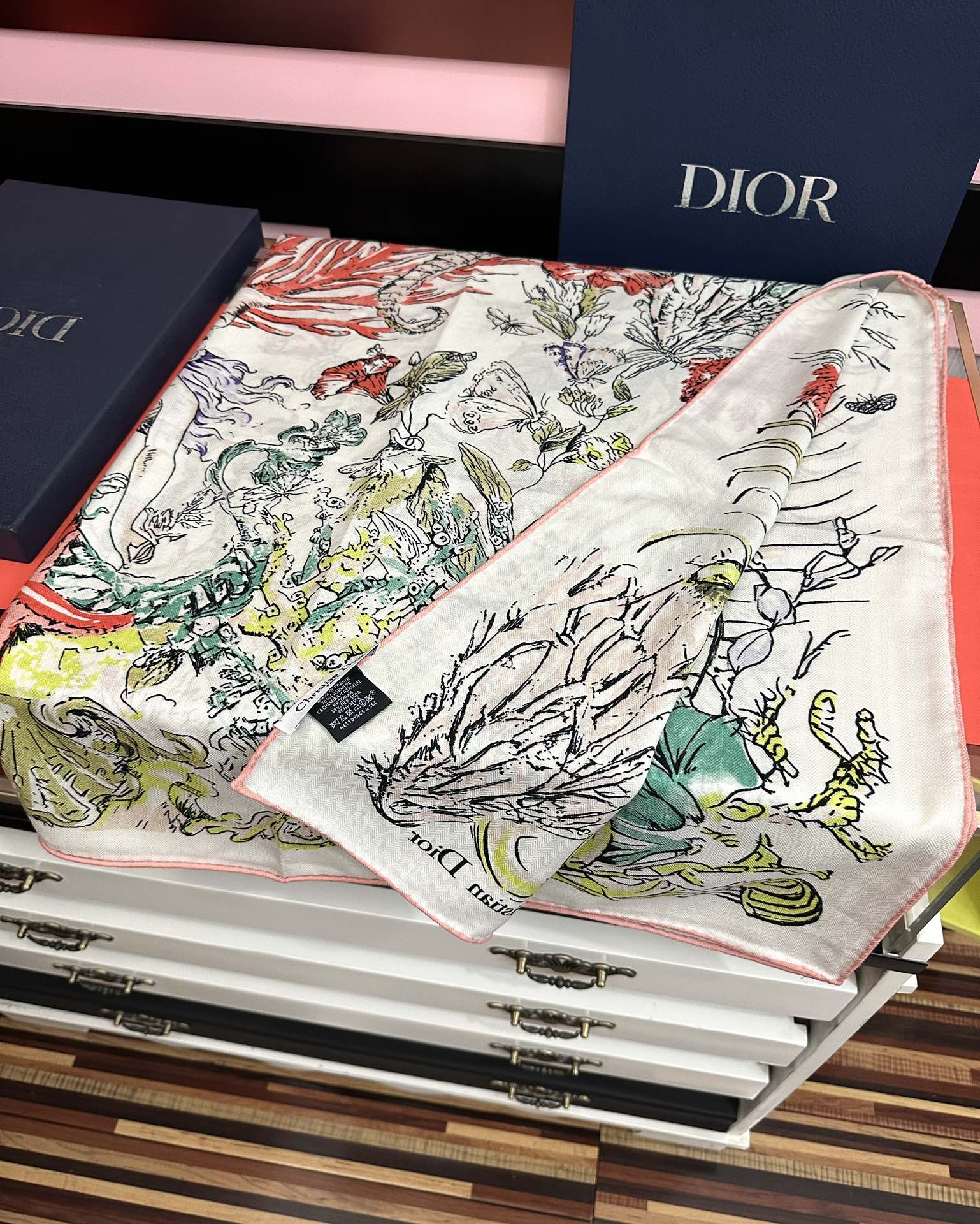 Dior 迪奥 太美了ZG同步 【双面同色】 设计优雅风 ~气质到骨子里 新一季的面料超高级